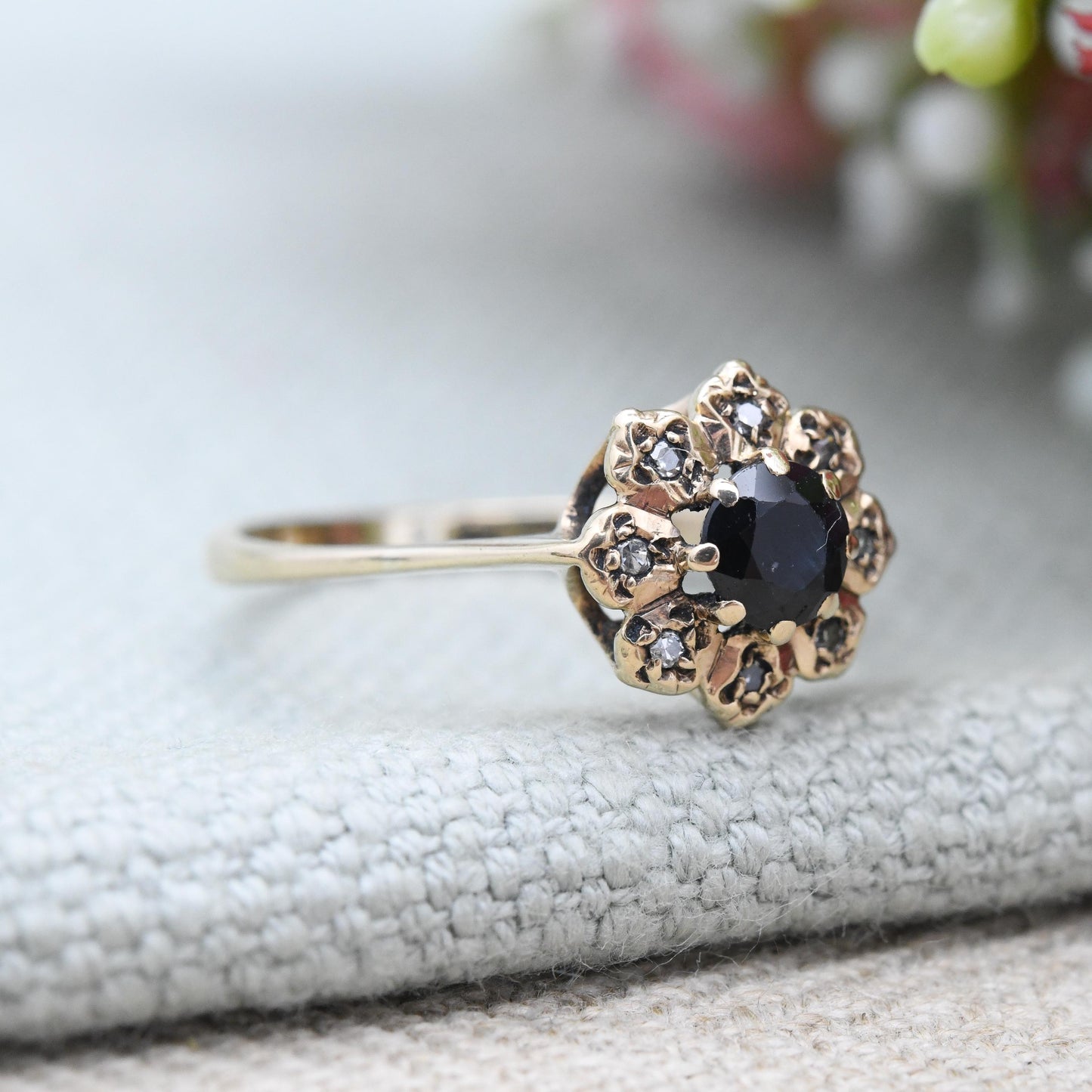 Vintage 9ct Gold Diamond Sapphire Floral Halo Ring 1982 - Flower Shaped Statement Deep Blue Engagement | UK Size - S 1/2 | US Size - 9 1/4