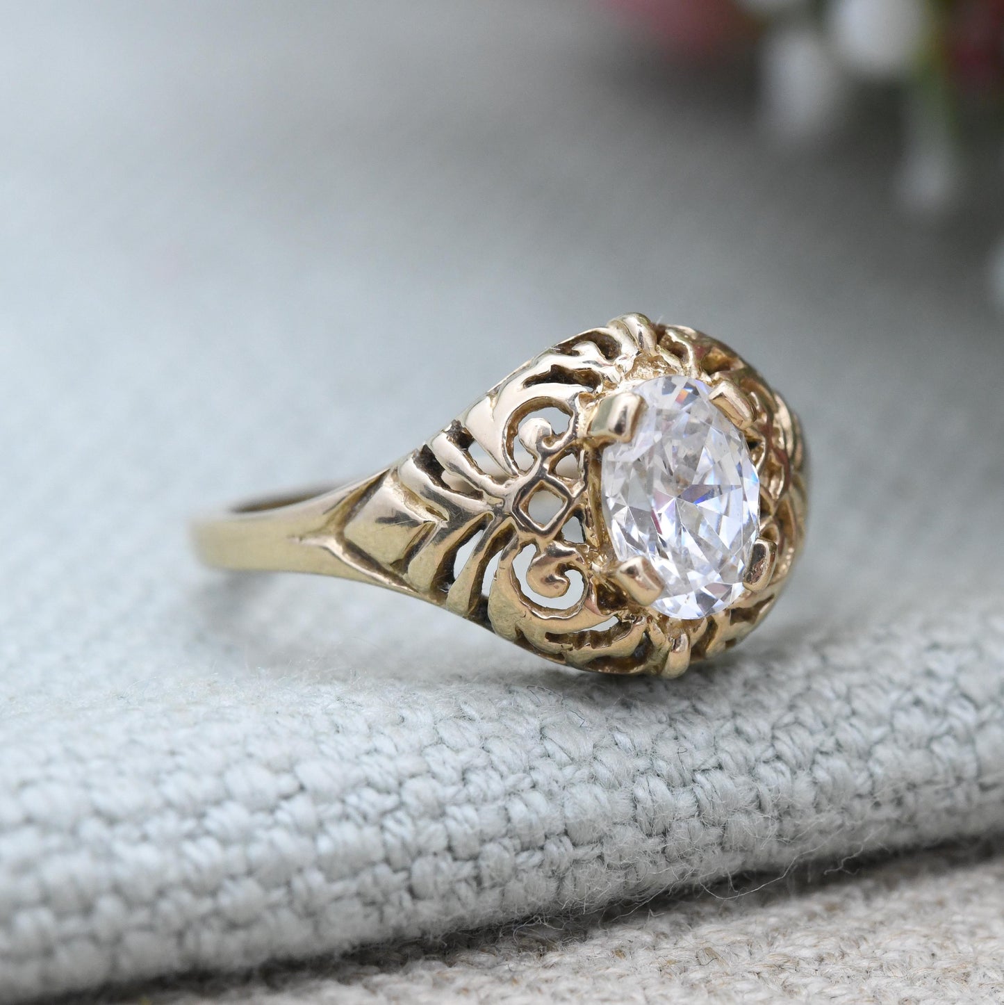 14ct Gold CZ Oval Solitaire Ring with Openwork Scrolling Boule - Sparkly Clear Stone Delicate Jewellery Gift | UK Size - L | US Size - 5 3/4