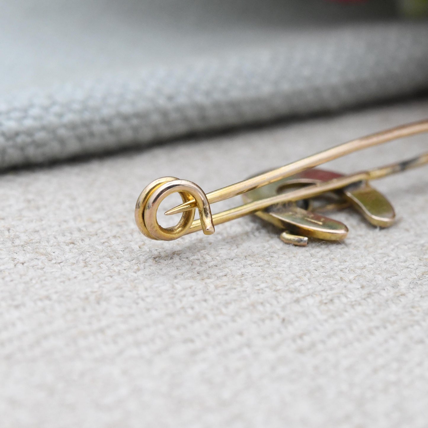 Antique 9ct Gold Horseshoe and Whip Stock Pin 1901 - Edwardian Horse Riding Equestrian Jewellery | Lucky Horseshoe Good Luck Bar Brooch