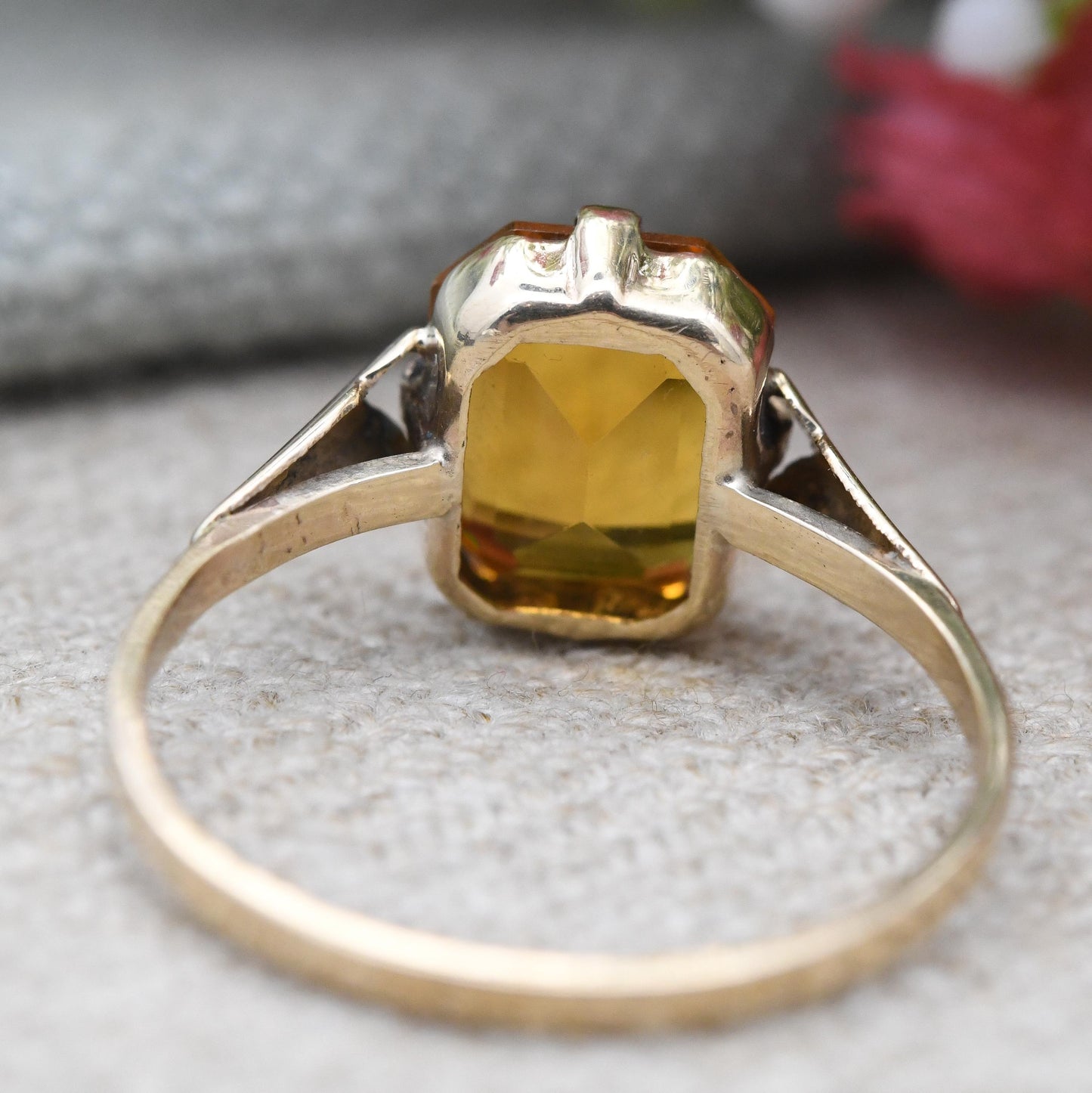 Vintage 9ct Gold Ring with Orange Paste Stone - Cocktail Dress Ring Big Rectangle Glass Stone Pretty Gift | UK Size - O 1/2 US Size - 7 1/2