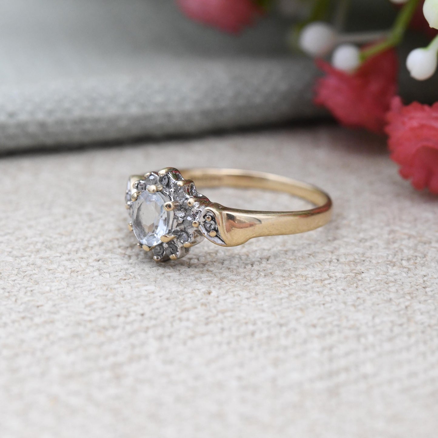 Vintage 9ct Gold Diamond Halo Cluster Ring c. 1980s - Blue Stone Dress Ring | Pretty Jewellery Gift for Her | UK Size - N 1/2 | US Size - 7