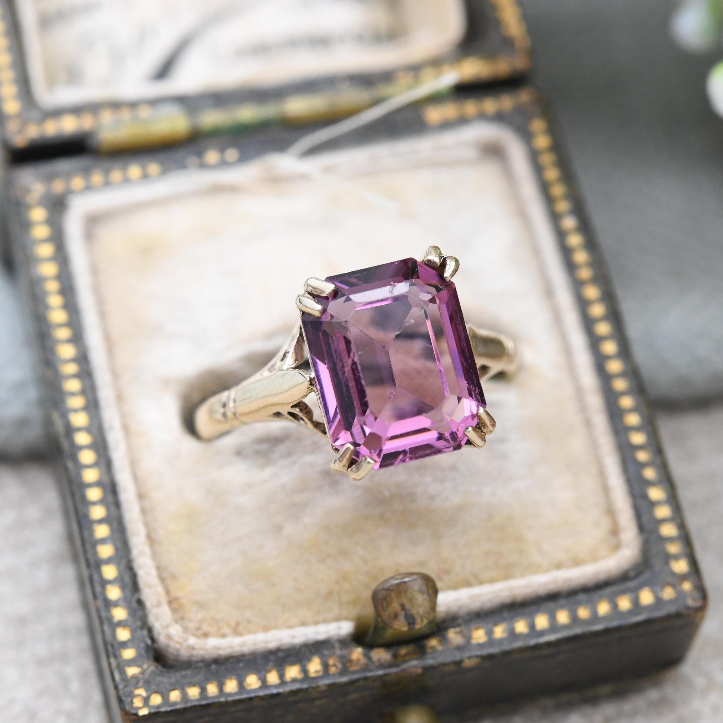 Vintage 9ct Gold Purple Paste Ring 1977 - Mid-Century Large Faceted Stone Solitaire | Pretty Gift for Her | UK Size - K | US Size - 5 1/4