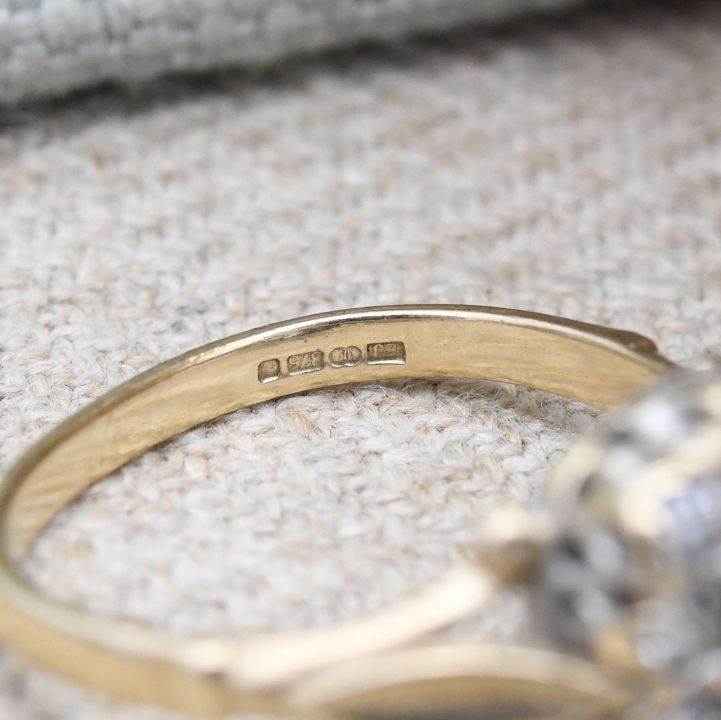Vintage 9ct Gold Halo Ring Blue and Clear Stones - Pretty Square Halo Cocktail Ring | Jewellery Gift for Her | UK Size - N | US Size - 6 1/2