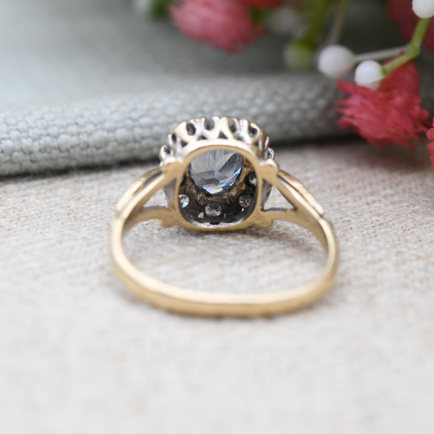 Vintage 9ct Gold Halo Ring Blue and Clear Stones - Pretty Square Halo Cocktail Ring | Jewellery Gift for Her | UK Size - N | US Size - 6 1/2