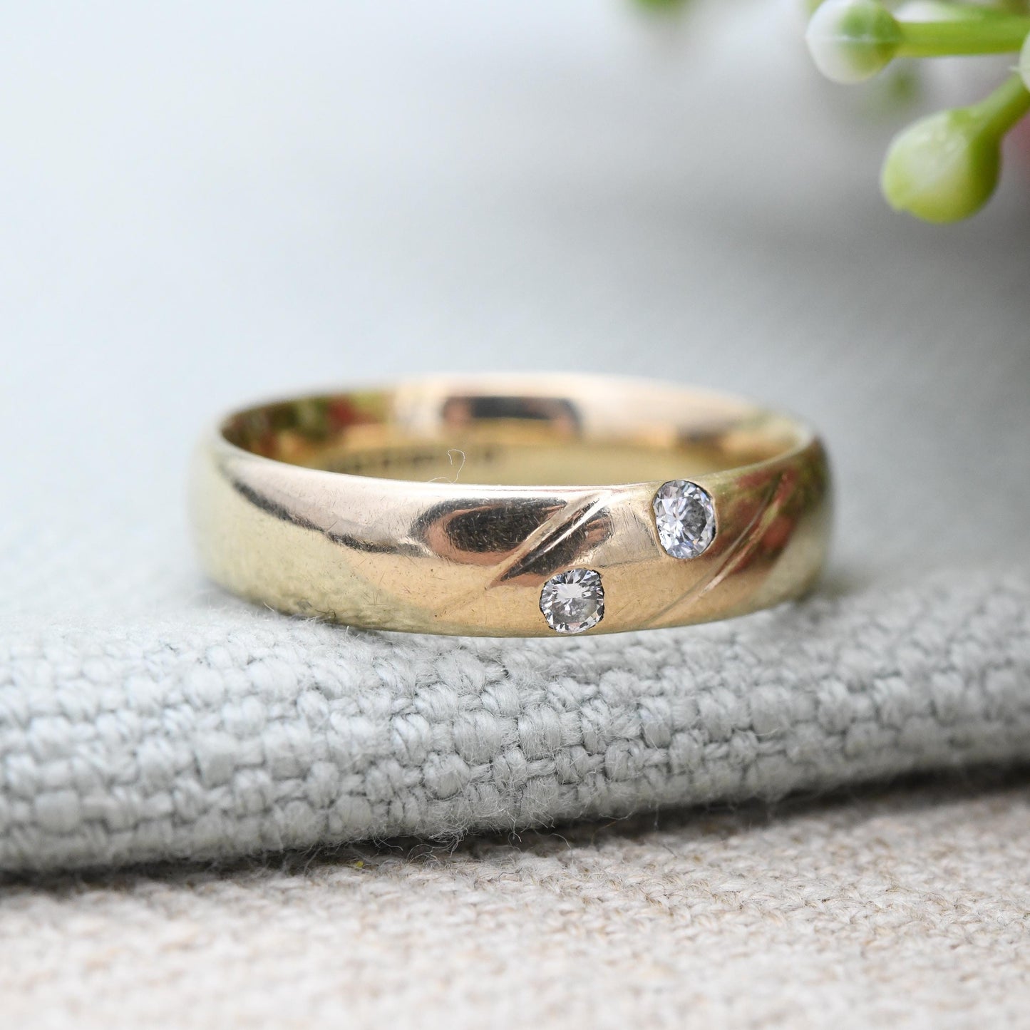 Vintage 9ct Gold Diamond Flush Band Ring Two Stones 1987 - Yellow Gold Unisex Wedding Band | Men's Engagement | UK Size - P US Size - 7 3/4