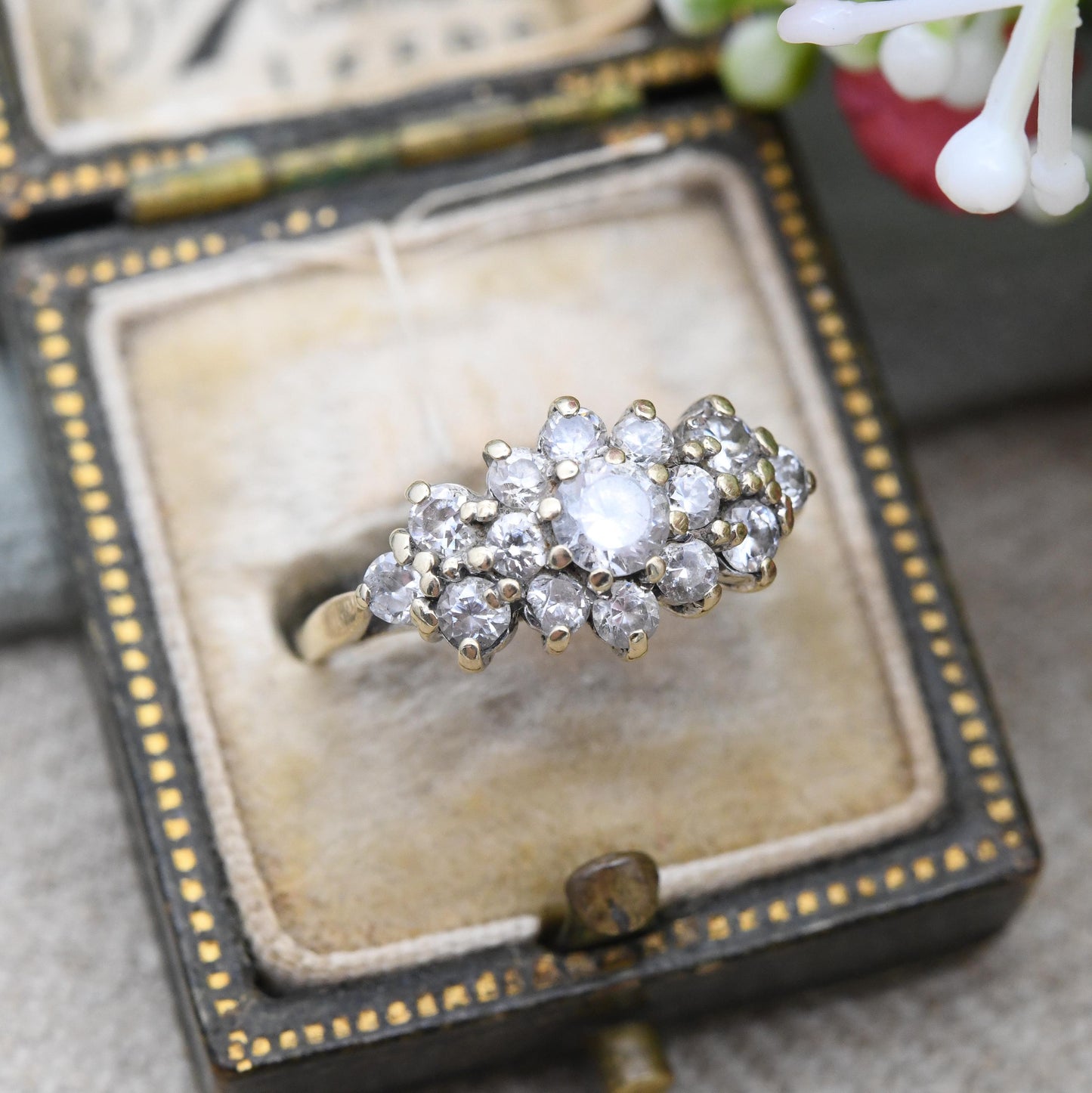 Vintage 9ct Gold CZ Cluster Ring White Stones - Pretty Gold Jewellery Gift for Her | Cocktail Statement | UK Size - M 1/2 | US Size - 6 1/2