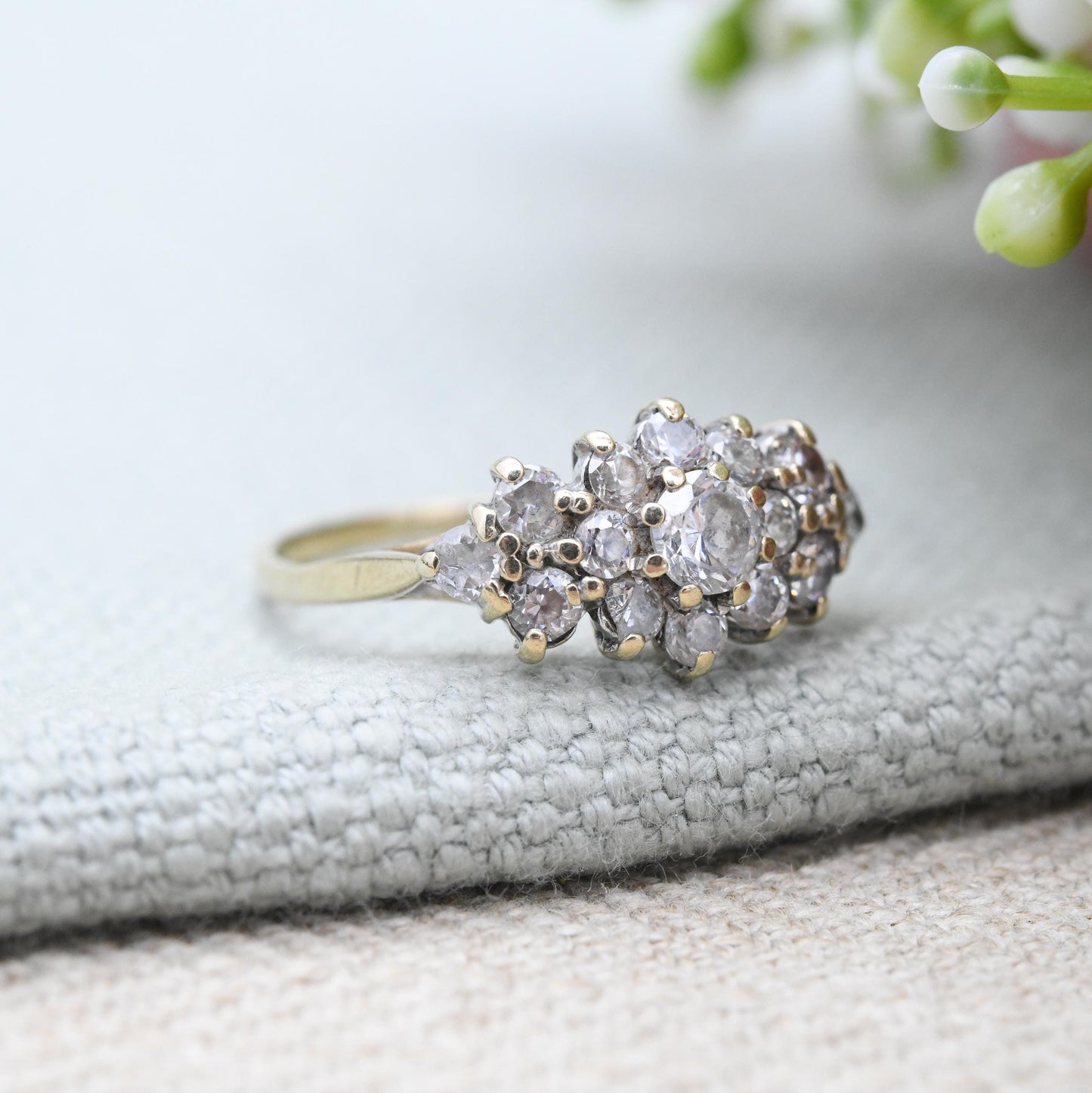 Vintage 9ct Gold CZ Cluster Ring White Stones - Pretty Gold Jewellery Gift for Her | Cocktail Statement | UK Size - M 1/2 | US Size - 6 1/2
