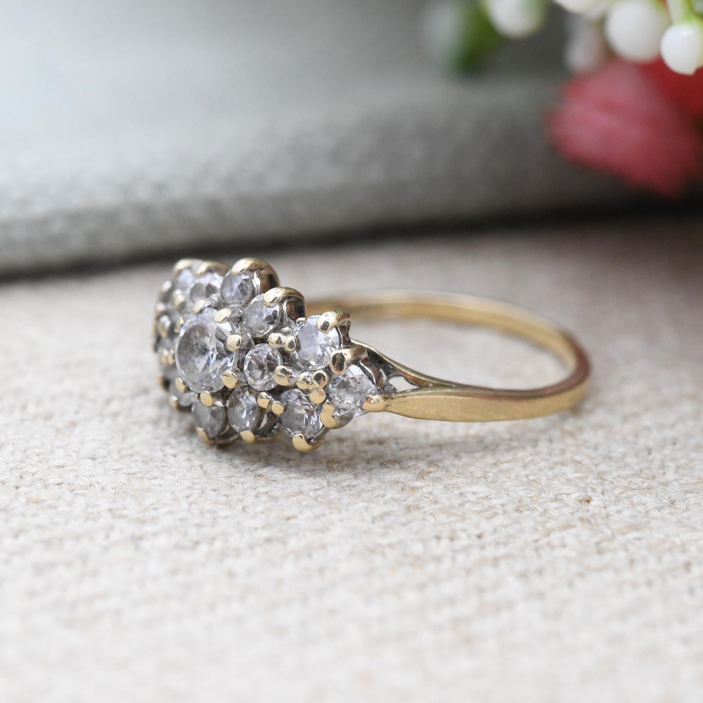 Vintage 9ct Gold CZ Cluster Ring White Stones - Pretty Gold Jewellery Gift for Her | Cocktail Statement | UK Size - M 1/2 | US Size - 6 1/2