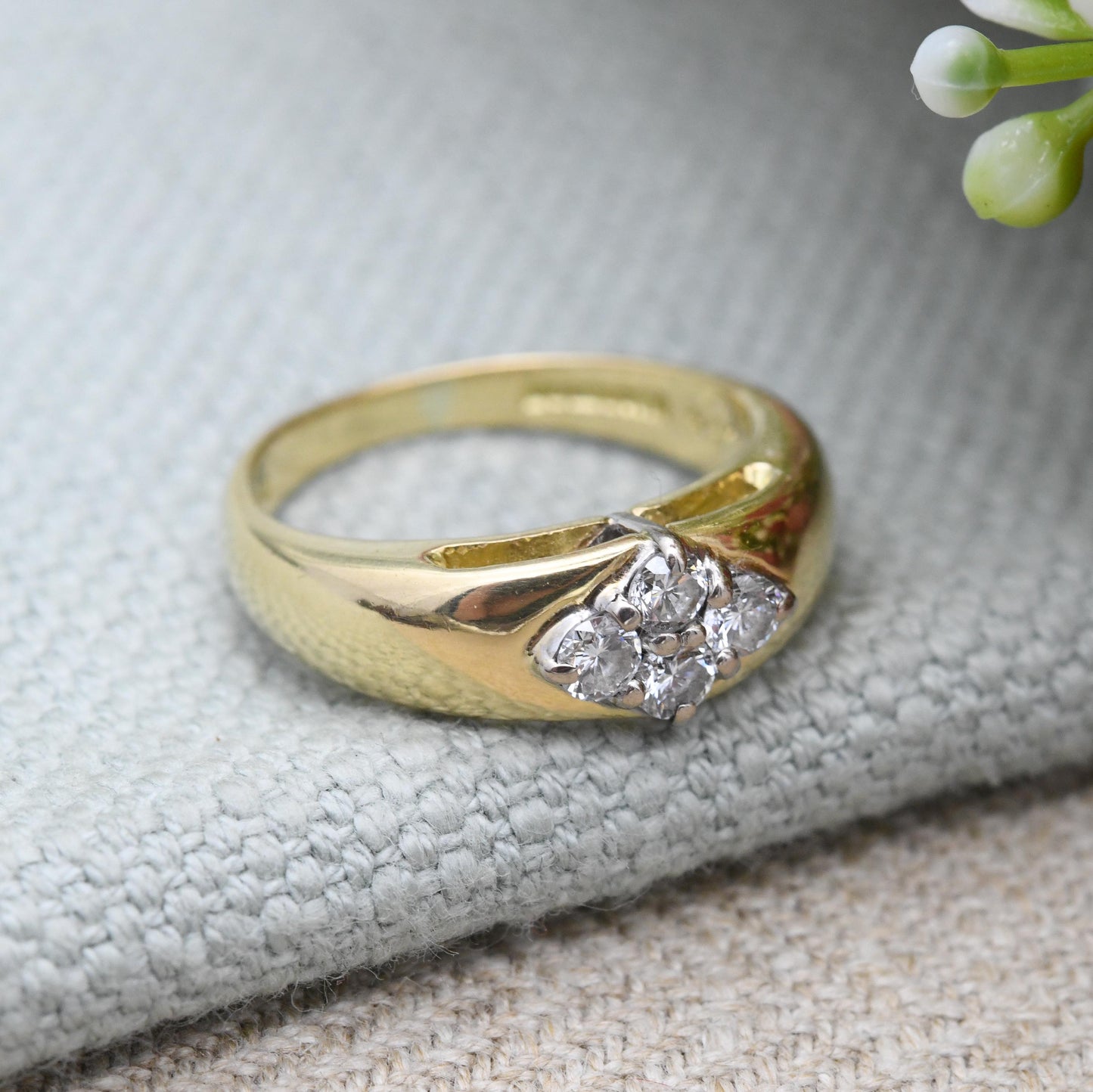 Vintage 18ct Gold Diamond Ring 0.35 Carat 35 Points 1997 - Chunky Solid Yellow Gold Statement Stacker Ring | UK Size - L | US Size - 5 3/4