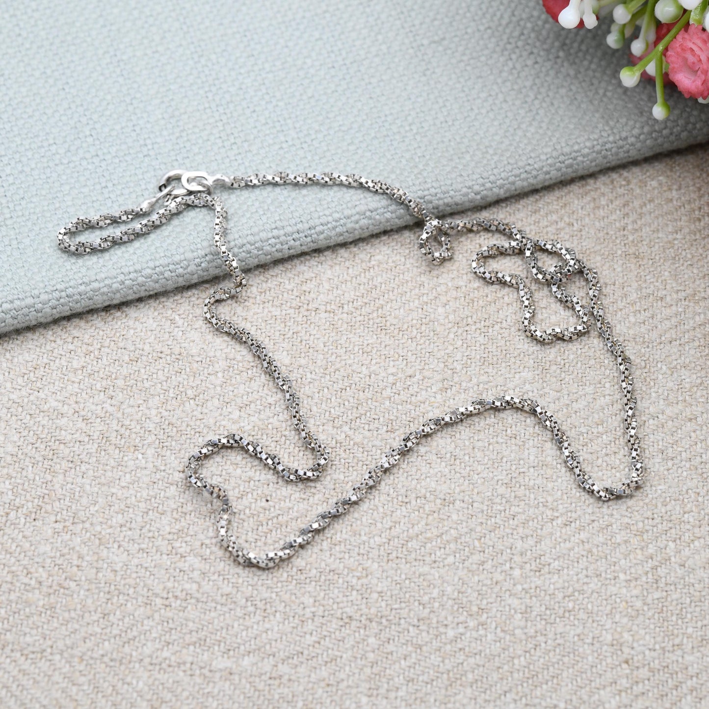 Sterling Silver Twisted Box Chain Necklace c. 1980s - Chunky Short Chain Quality Silver Necklace Square Link | Unisex Necklace Gift | 17.5"