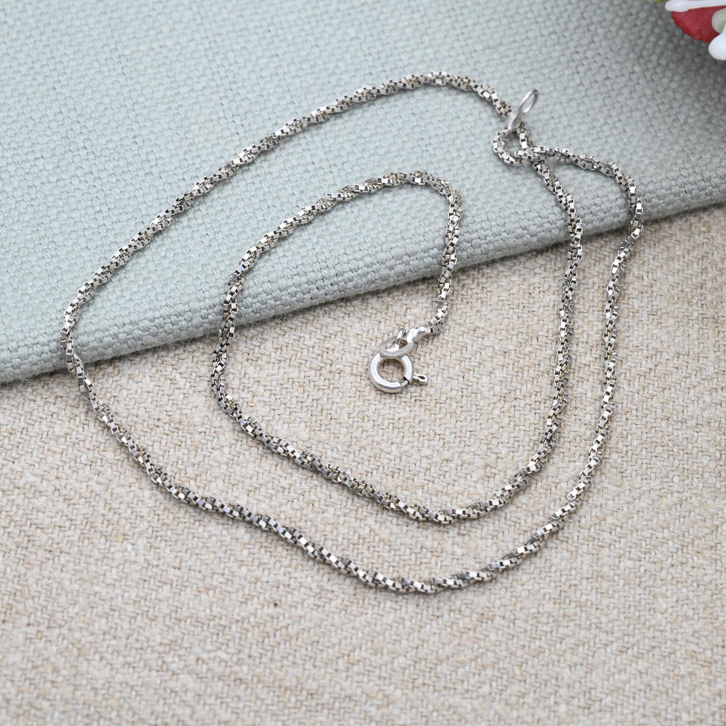 Sterling Silver Twisted Box Chain Necklace c. 1980s - Chunky Short Chain Quality Silver Necklace Square Link | Unisex Necklace Gift | 17.5"