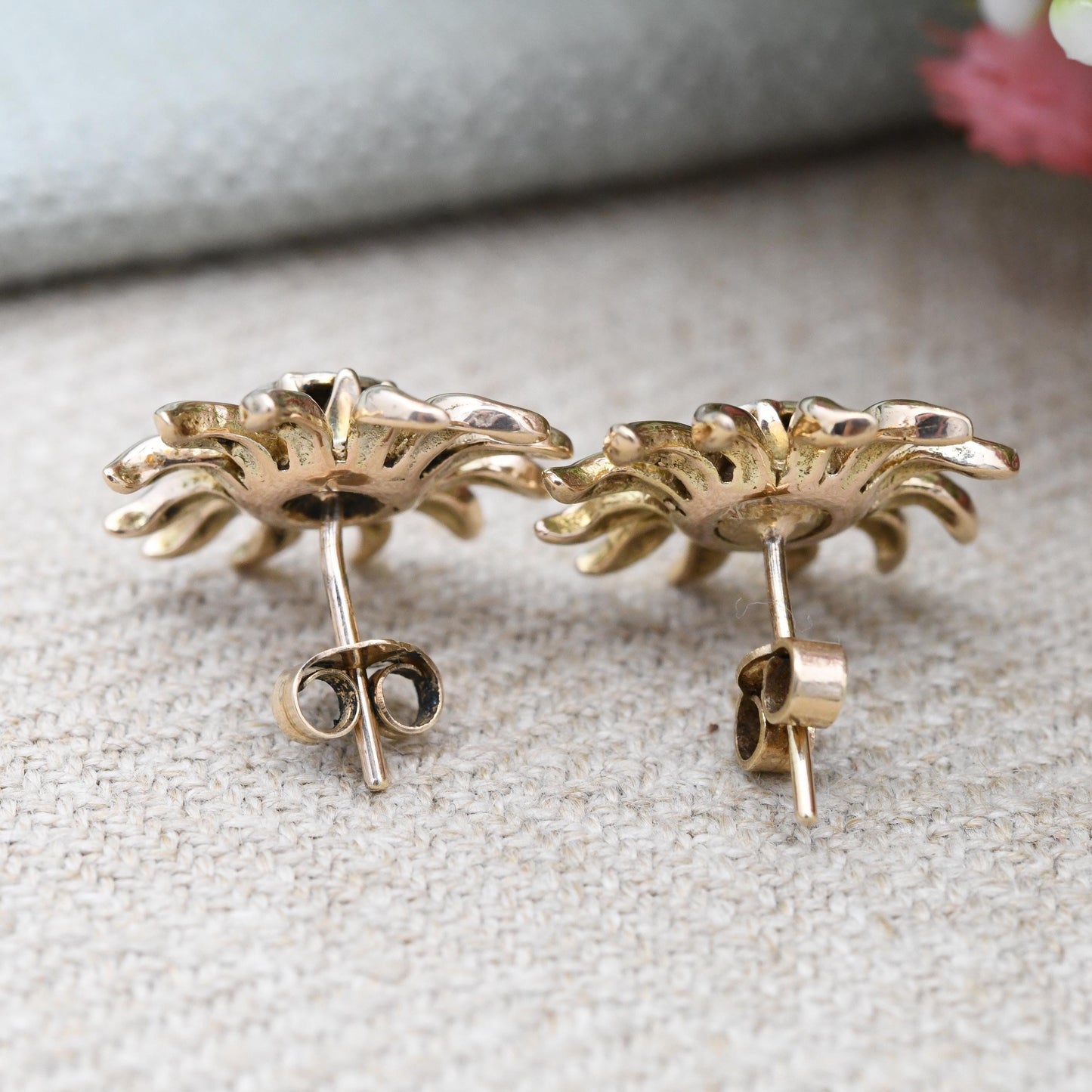Vintage 9ct Gold Flower Stud Earrings with Clear Stones 1991 - Large Statement Sunflower Shape Solitaire Floral Studs with Butterfly Backs