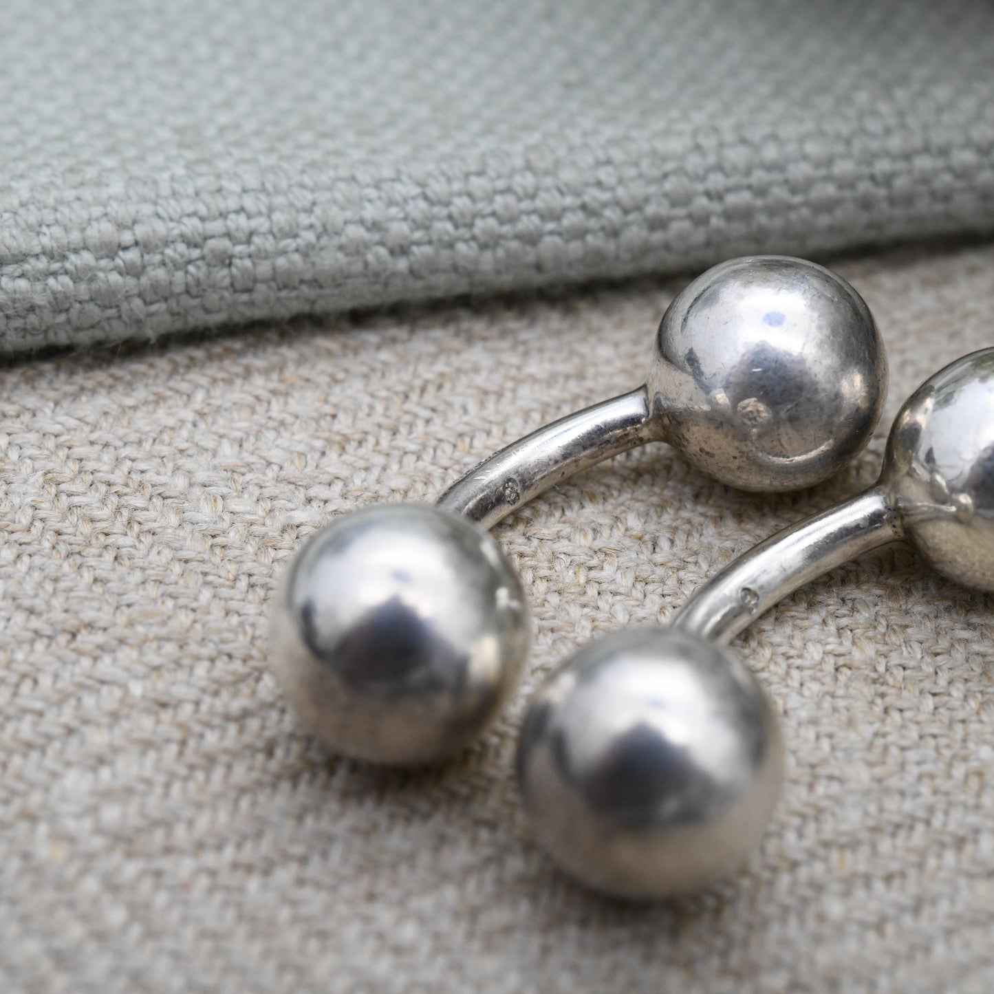 Vintage Links of London Sterling Silver Ball Cufflinks 1998 - Minimal Barbell Style Solid Silver Cufflinks Ball and Bar | Genuine Designer