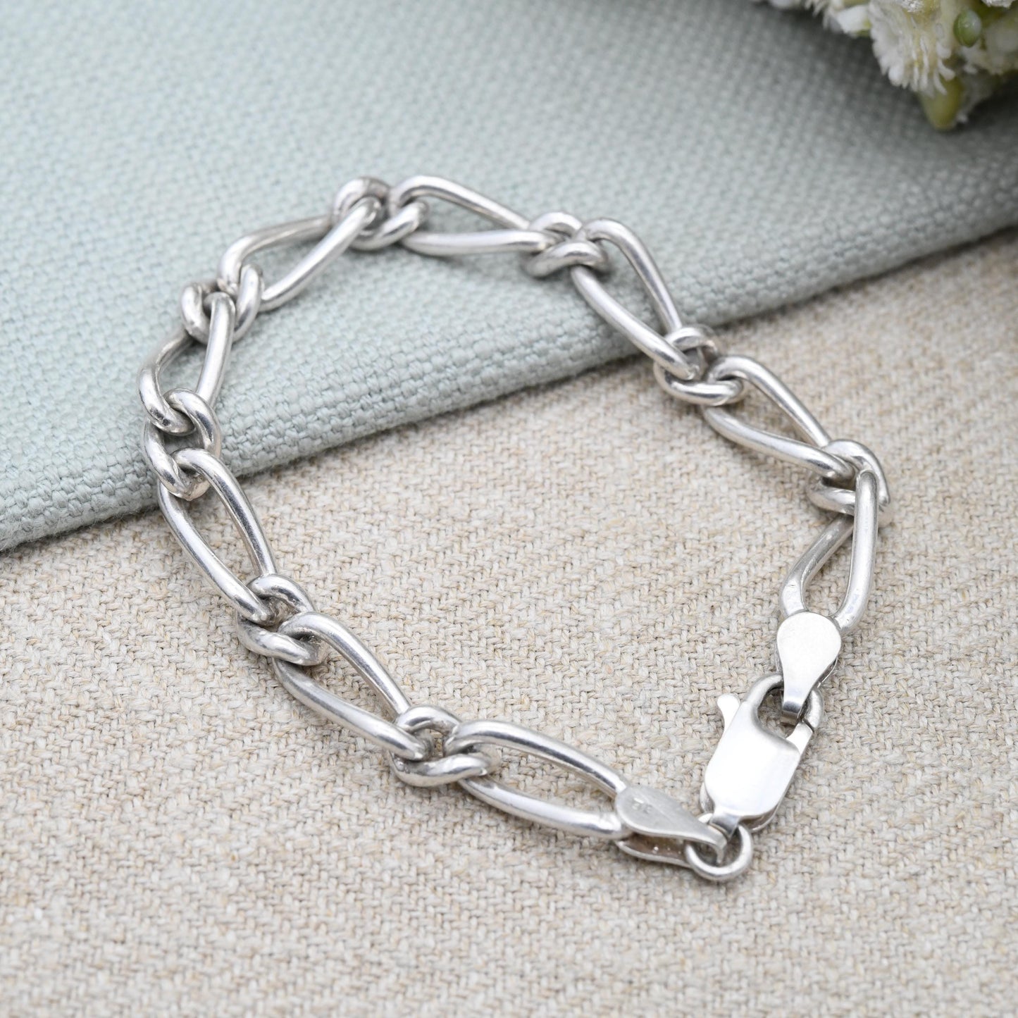 Vintage Sterling Silver Chain Bracelet with Rounded Curb Links Trombone Style c. 2000 - Unisex Solid Silver Jewellery | Empty Charm Bracelet