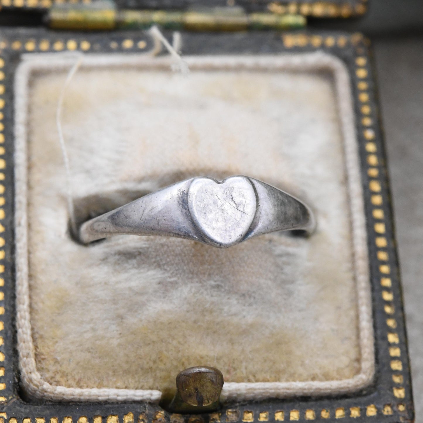 Vintage Sterling Silver Heart Signet Ring - Small Minimal Silver Love Heart Jewellery | Everyday Pinkie Ring | UK Size K 1/2 | US Size 5 1/2
