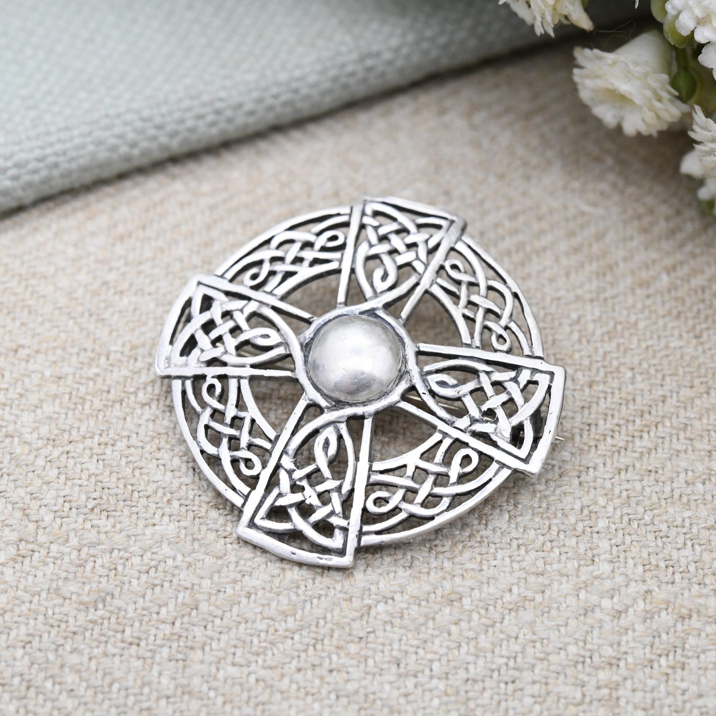 Vintage Scottish Sterling Silver Iona Brooch 1973 by John - Edinburgh Hallmarks | Solid Silver Celtic Brooch Knotted Circle Shield