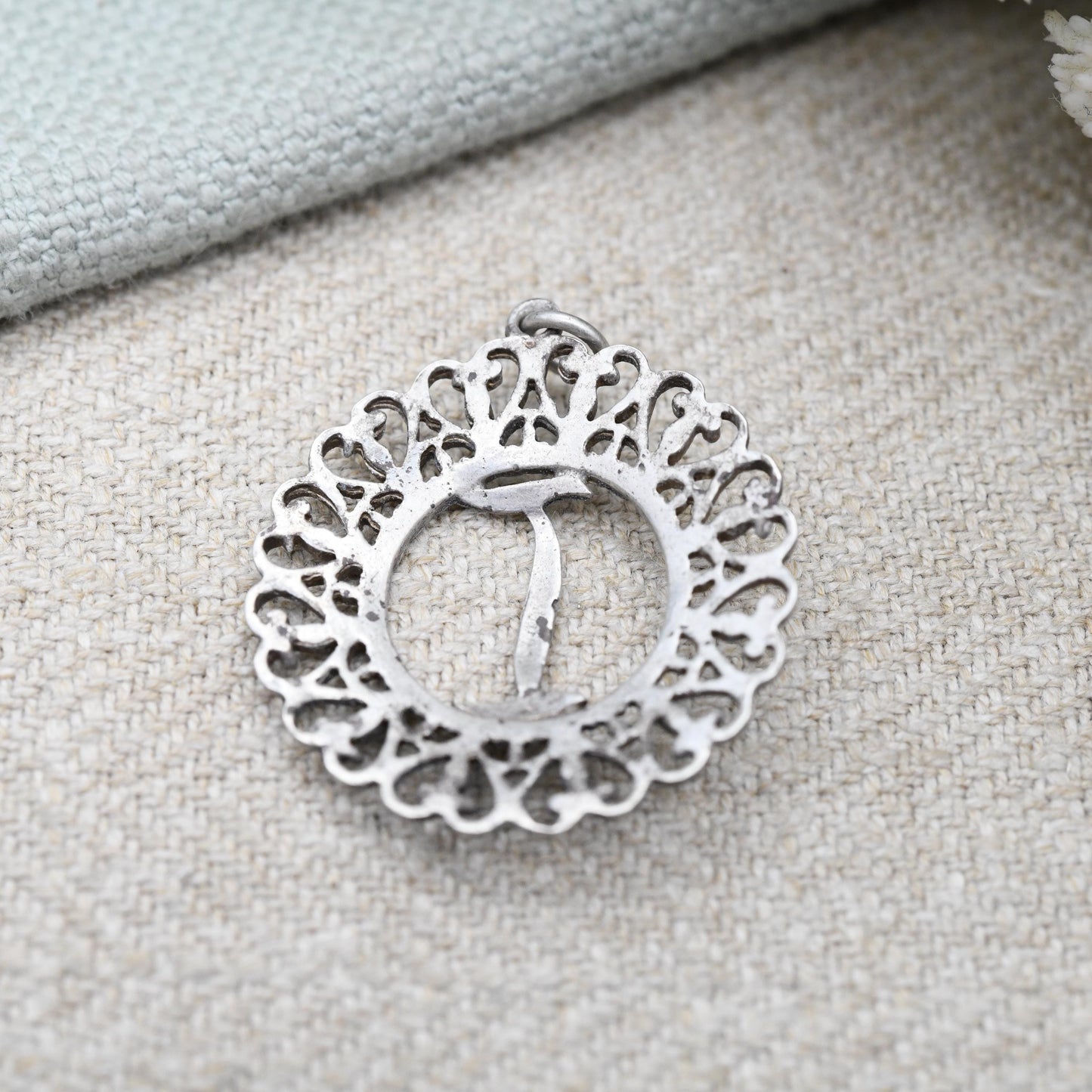 Vintage Sterling Silver Letter I Pendant with Ornate Open Heart Border - Cute Initial Gift Mid-Century Necklace Charm Personalised Jewellery