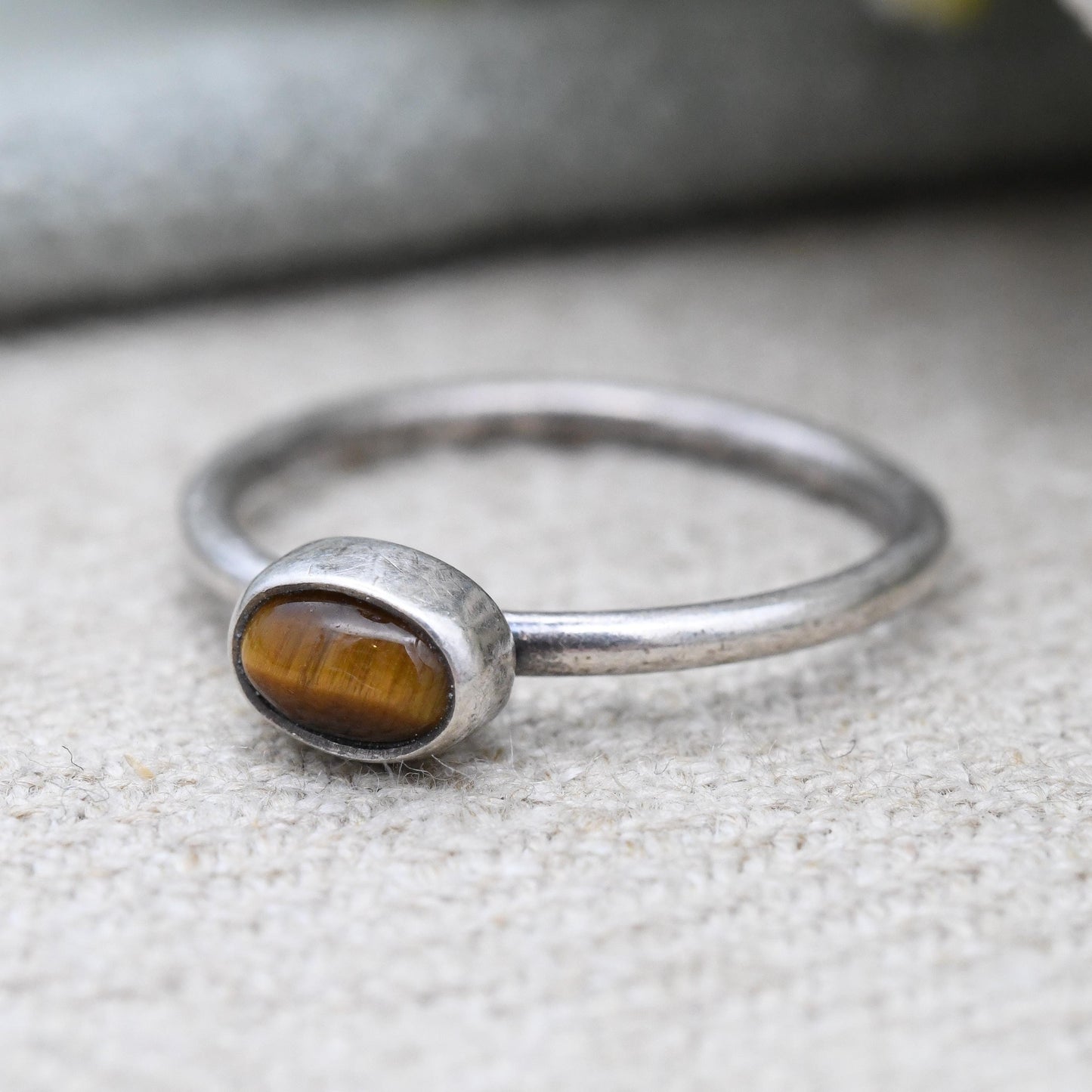 Vintage Sterling Silver Tiger's Eye Ring NXB 925S - Small Oval Cabochon Brown Gemstone | Stacking Ring | UK Size - M | US Size - 6 1/4
