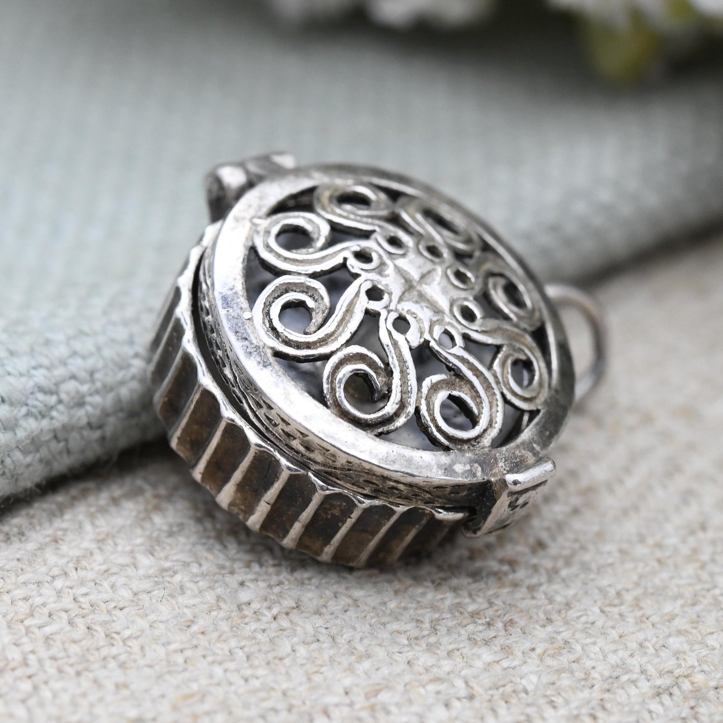 Vintage Sterling Silver Opening Compass Charm Pendant - Miniature Working Compass Jewellery | Unusual Necklace Charm | Gift for Traveller