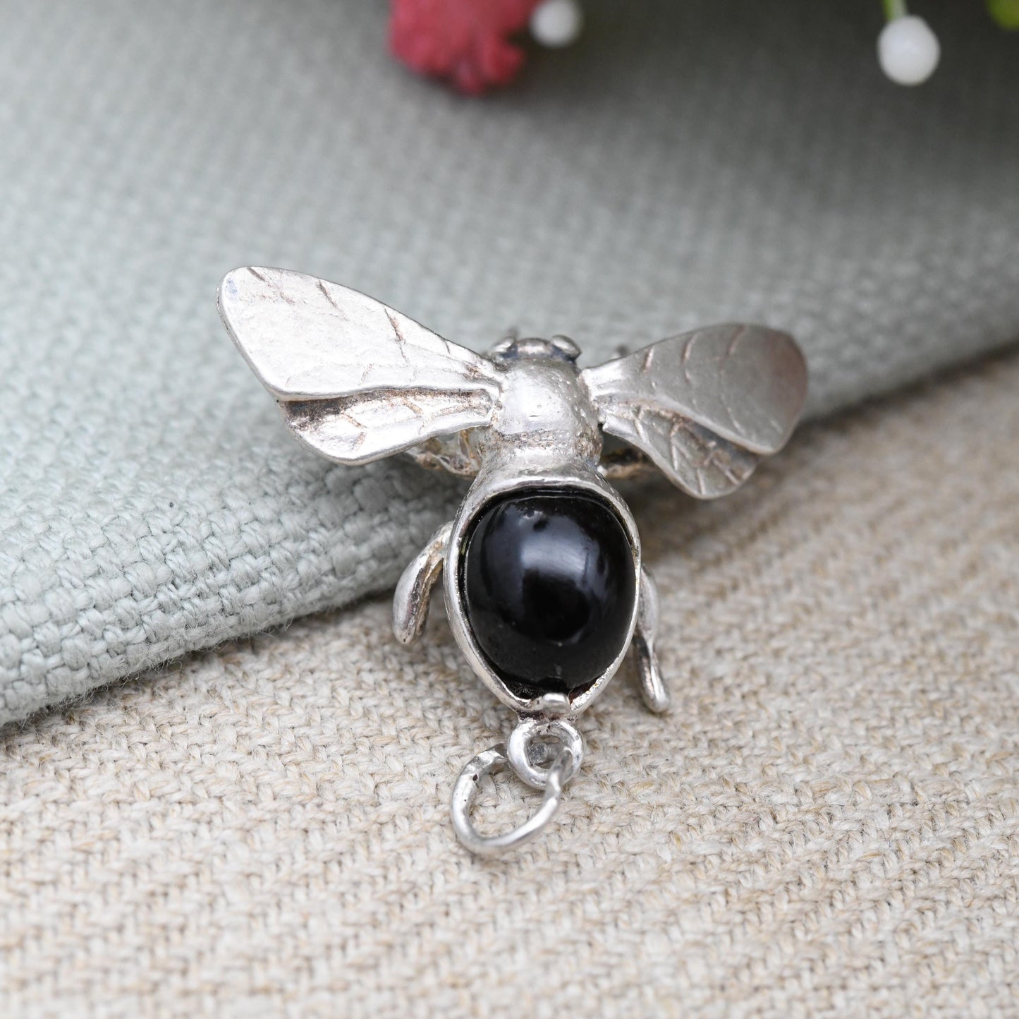 Vintage Sterling Silver Bee Pendant with Onyx Body - Silver and Black Gemstone Insect Jewellery | Pendant Charm Necklace Stack | Wing Detail