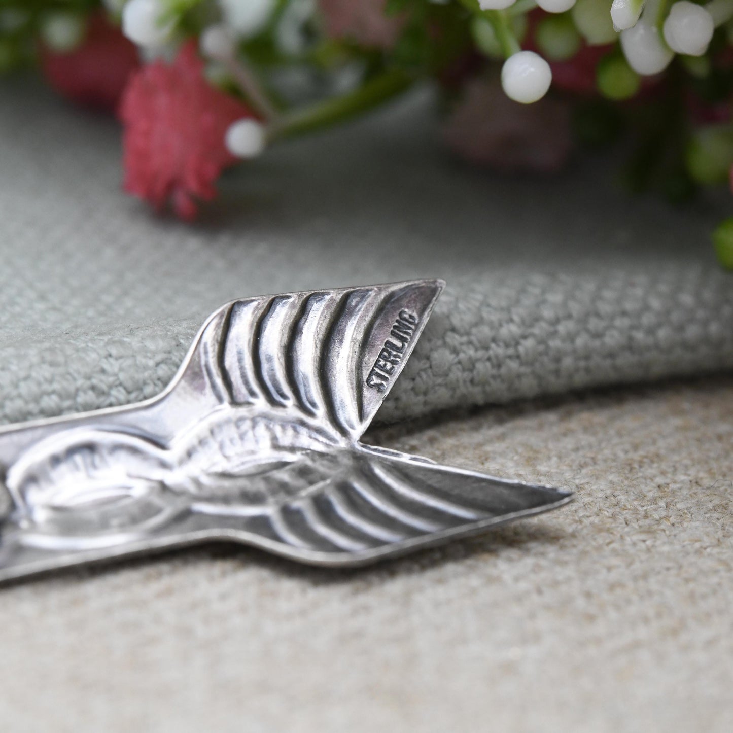 Vintage Sterling Silver Southwestern Arrow Brooch with Engraved Design - Large Navajo Symbol of Direction Protection | American Jewellery