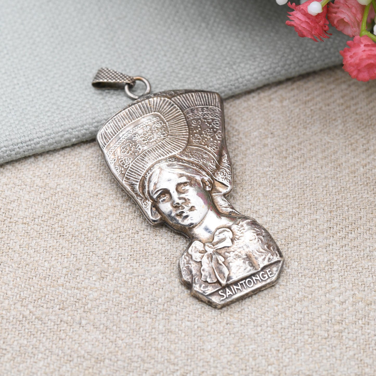 Vintage French Woman Bust Pendant Saintonge Region Souvenir - Xaintonge Traditional Lady Portrait Head Charm | France Detailed Repoussé