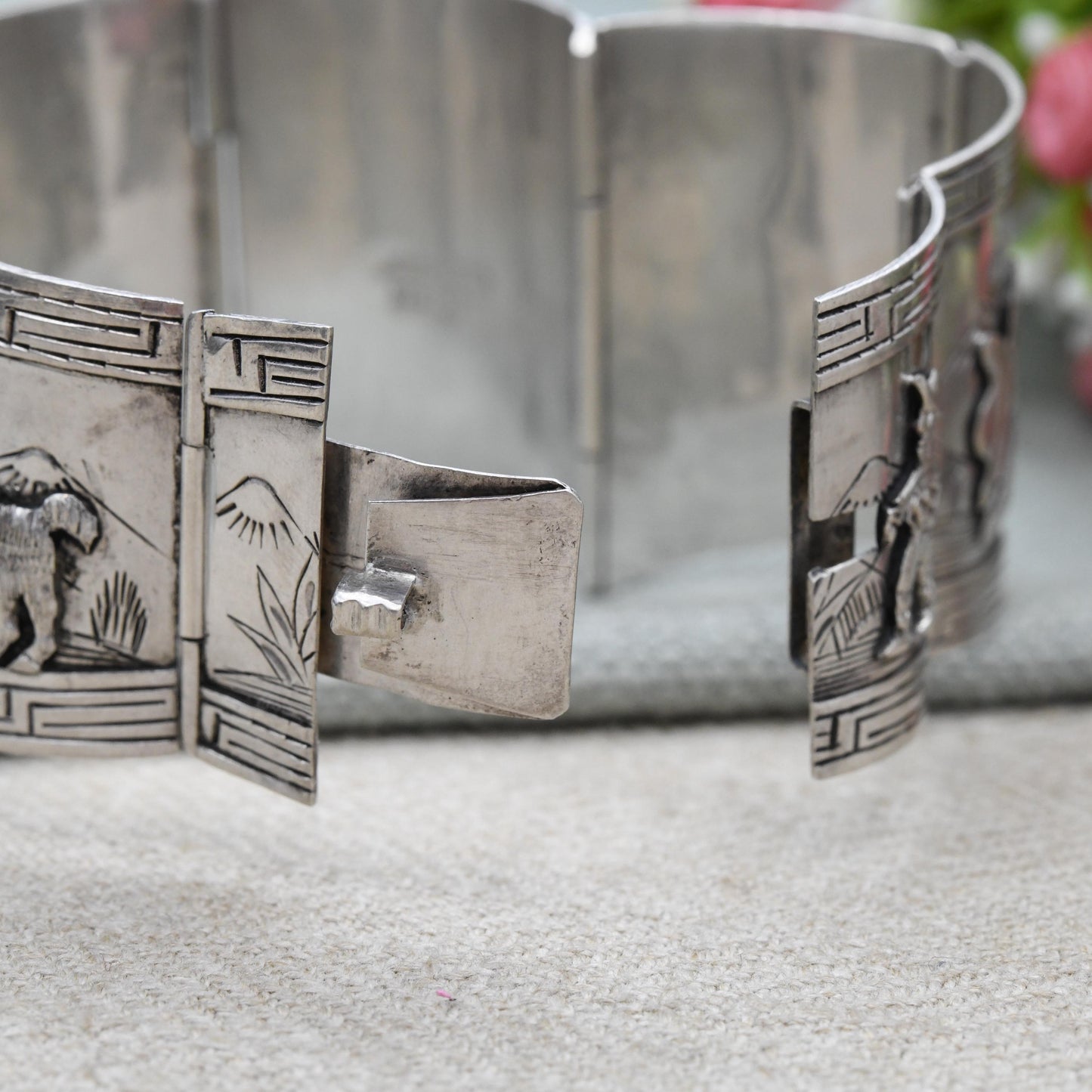 Vintage Peruvian Sterling Silver Bracelet Engraved Relief Panels - Souvenir Scenes Llama Alpaca Working People Detailed | Slide Box Clasp