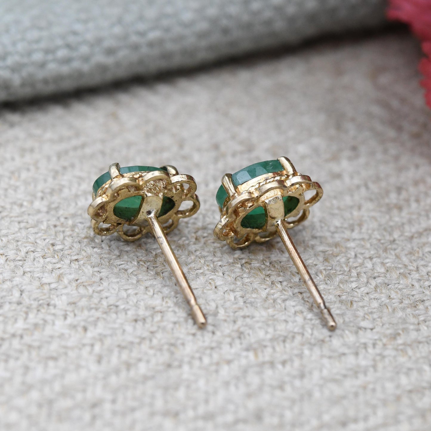 Vintage 9ct Gold Emerald Stud Earrings - Ornate Solitaire Gemstone Mount Twisted Frames Floral Surround | Pretty Gold Jewellery Gift for Her