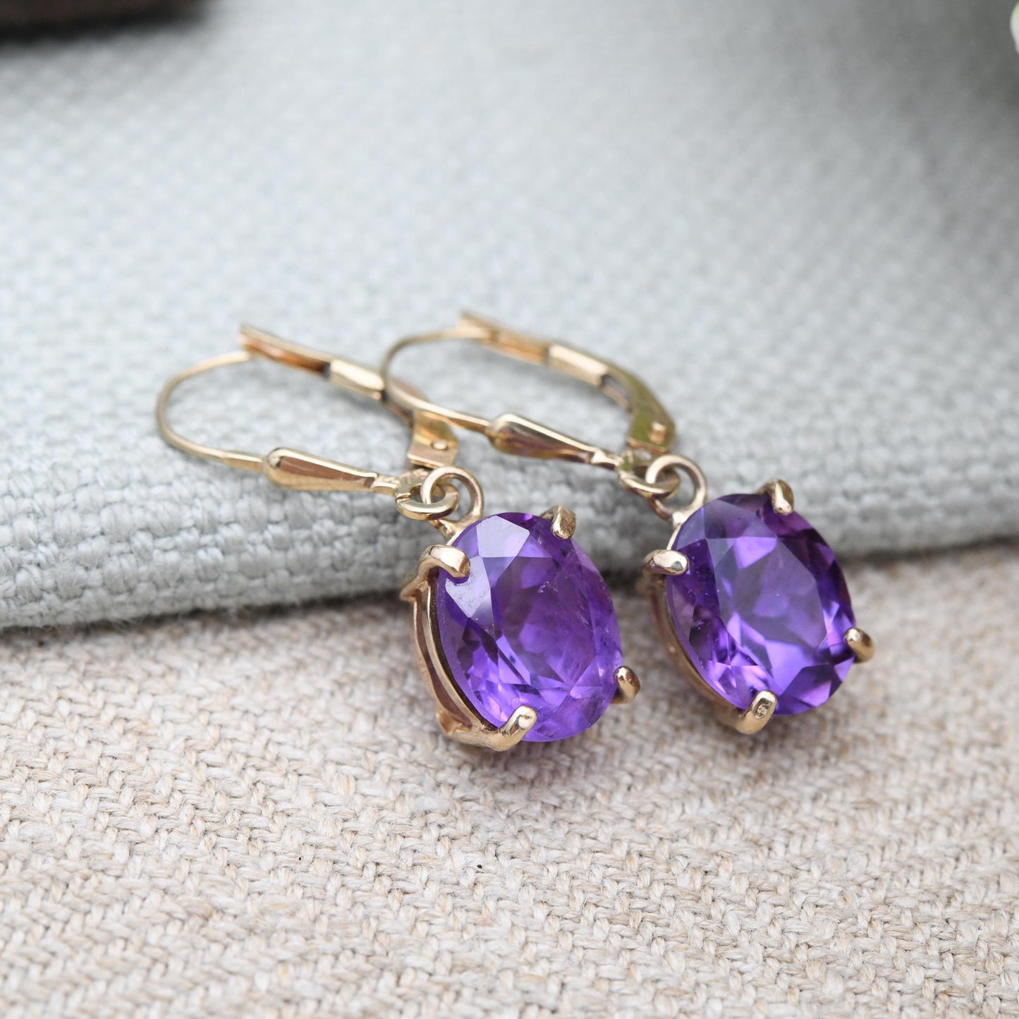 9ct Gold Amethyst Drop Earrings 2003 - Solid Gold Dangle Stud Earrings | Large Faceted Purple Gemstone | Pretty Jewellery Gift for Her
