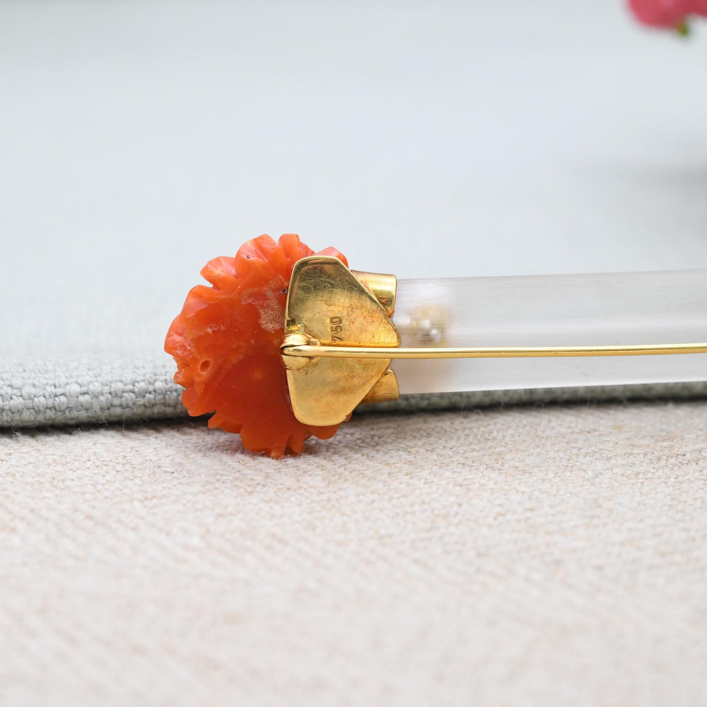 Vintage 18ct Gold Arrow Bar Brooch with Rock Crystal Coral Pearl - Cupid's Arrow Dart Statement Mid-Century Jewellery | Carved Coral Flower