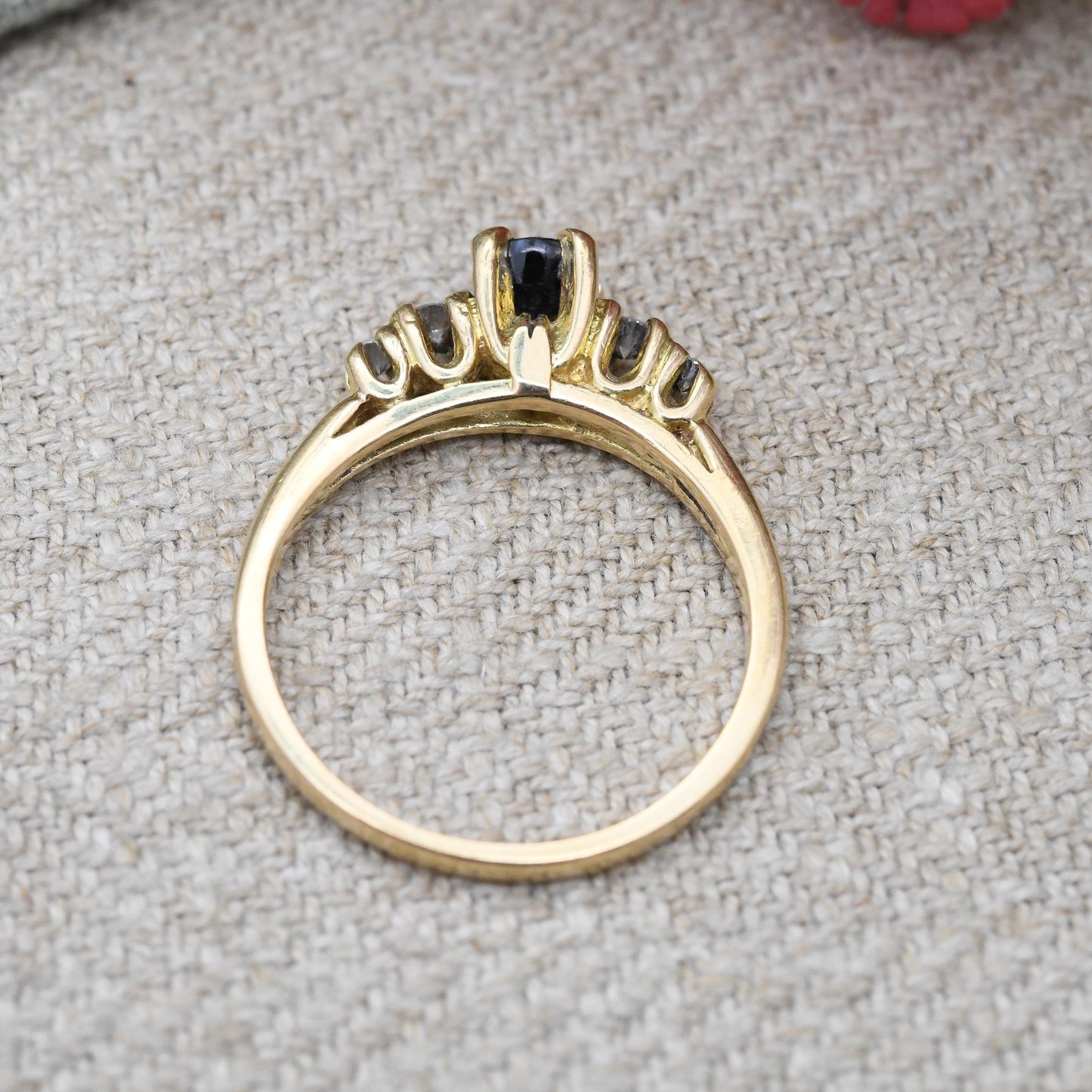 Vintage 18ct Gold Sapphire and Diamond Ring - Five Stone Blue Gemstone Side Stones Stacker Ring Raised | UK Size - P | US Size - 7 3/4