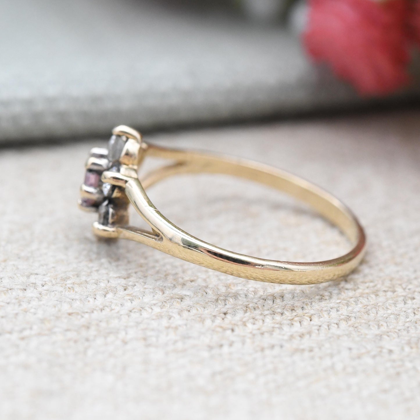 Vintage 9ct Gold Floral Cluster Ring with Pink CZ Clear Stone Halo c. 1980s - Occasional Dress Ring Gift | UK Size - M 1/2 | US Size - 6 1/2