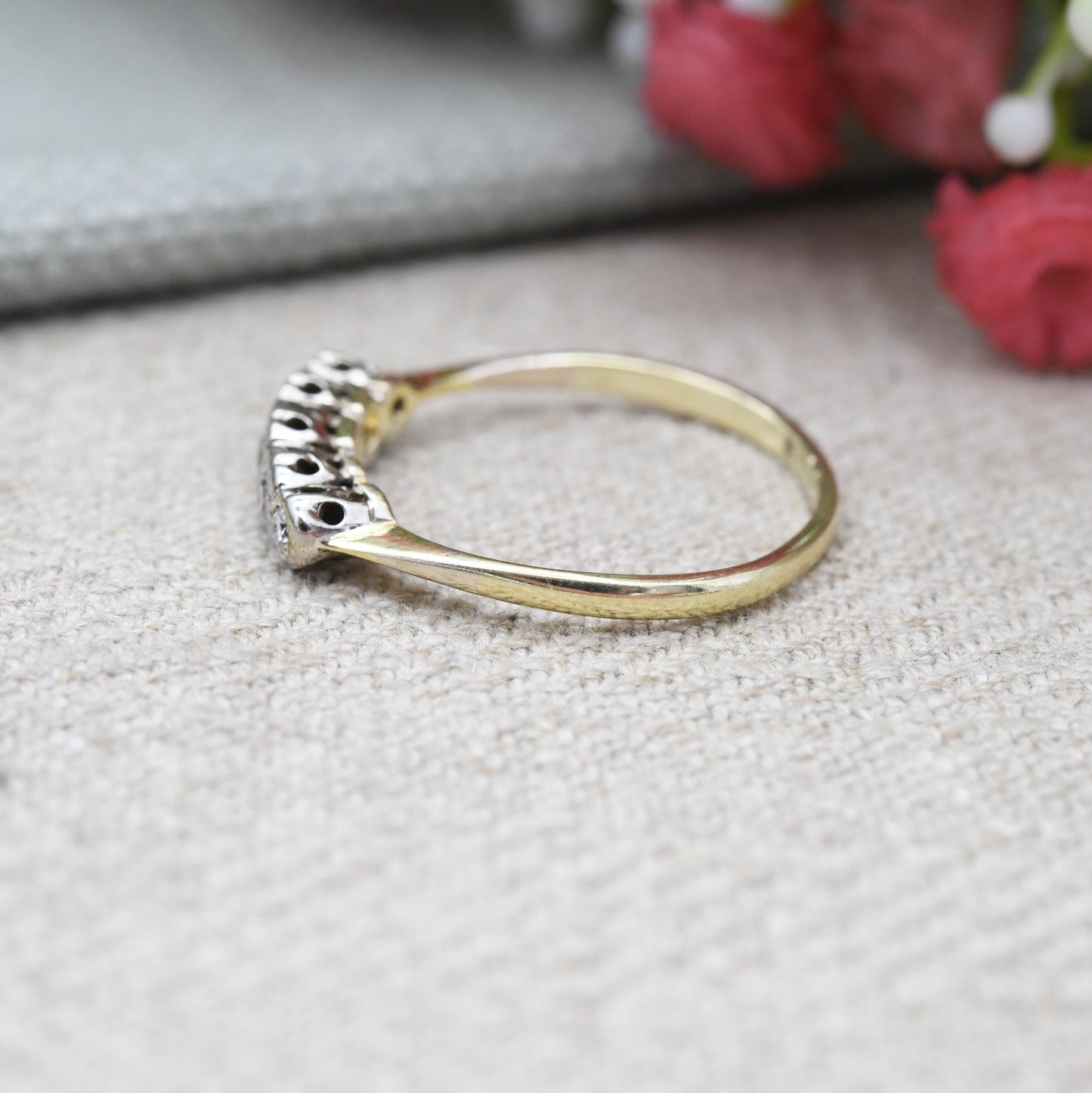 Vintage Diamond Ring 18ct Gold and Platinum Graduated Five Stone c. 1920s - Art Deco Era Engagement Ring | UK Size - R | US Size - 8 1/2