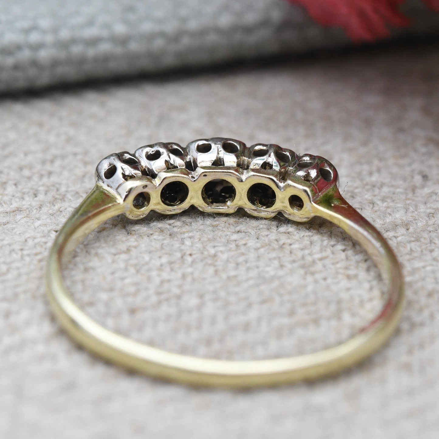 Vintage Diamond Ring 18ct Gold and Platinum Graduated Five Stone c. 1920s - Art Deco Era Engagement Ring | UK Size - R | US Size - 8 1/2