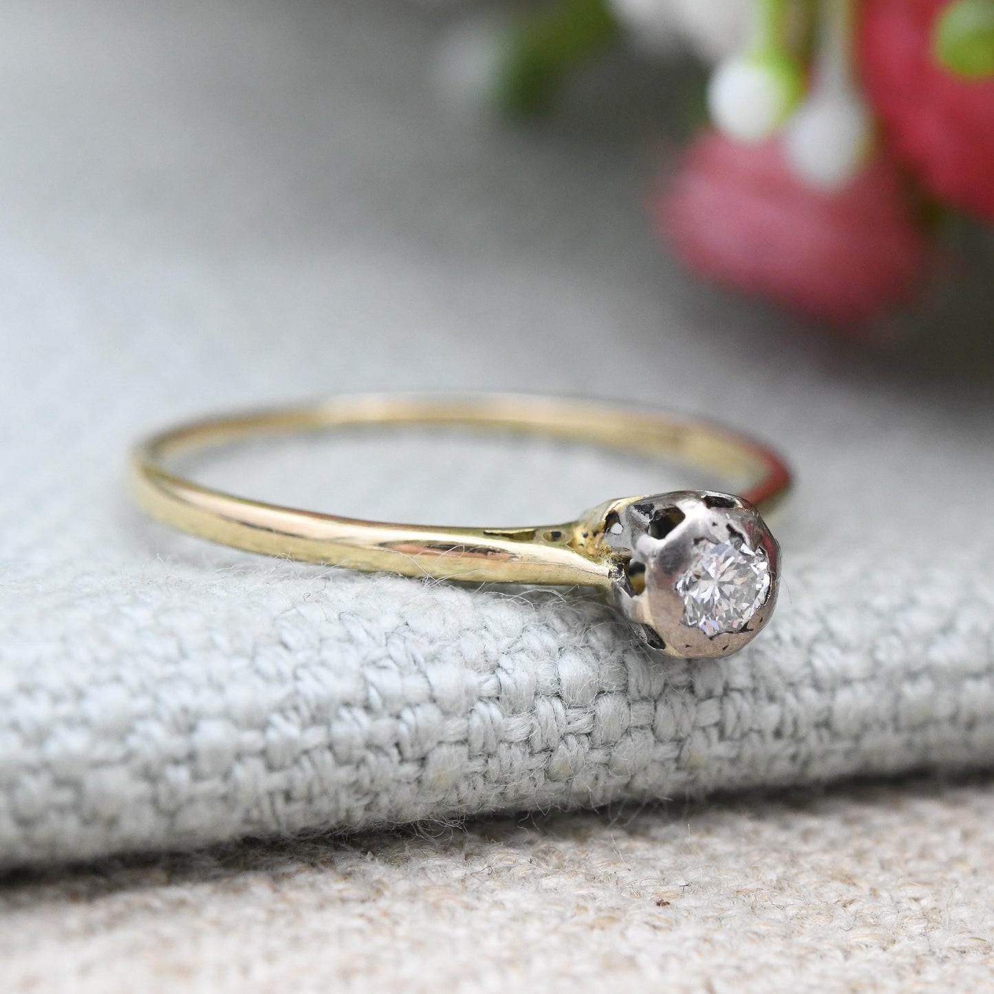 Vintage 18ct Gold Diamond Solitaire Ring Illusion Setting - Delicate Placeholder Engagement White Front | UK Size - P | US Size - 7 3/4