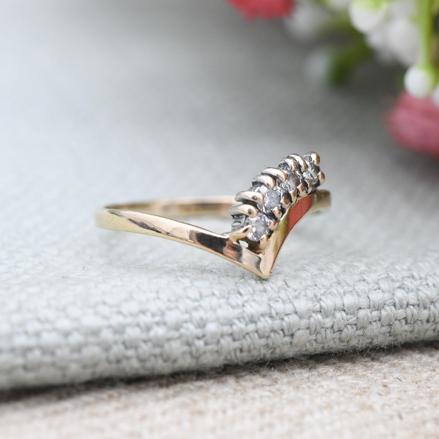 Vintage 9ct Gold Wishbone Ring with CZ Stones 1985 Slade and Kempton S&K - Yellow Gold V Shaped Band Ring | UK Size - L 1/2 | US Size - 6
