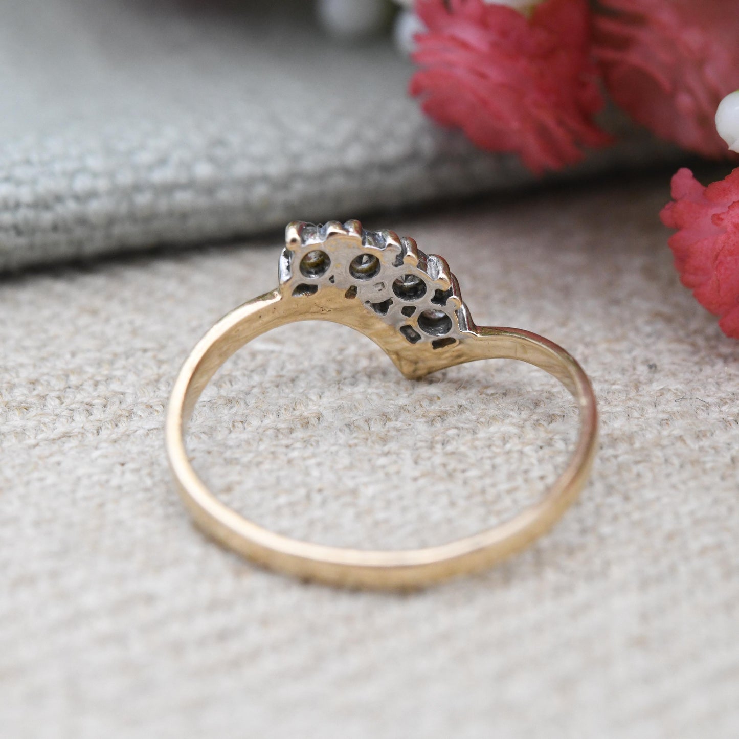 Vintage 9ct Gold Wishbone Ring with CZ Stones 1985 Slade and Kempton S&K - Yellow Gold V Shaped Band Ring | UK Size - L 1/2 | US Size - 6