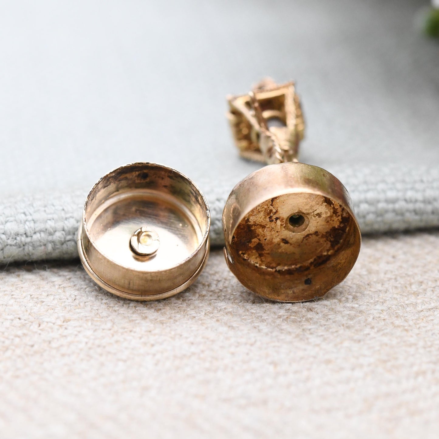 Vintage 9ct Gold Mechanical Street Lamp Charm Pendant 1964 Zem - with Battery Light | Quality Solid Gold Charm for Bracelet Necklace Stack