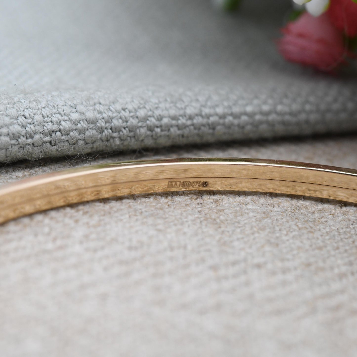 Vintage 9ct Gold CZ Bangle Bracelet KMS 9K - Minimal Clear Five Stone Design | Two Tone Yellow Gold White Gold | Solid Gold Jewellery Gift