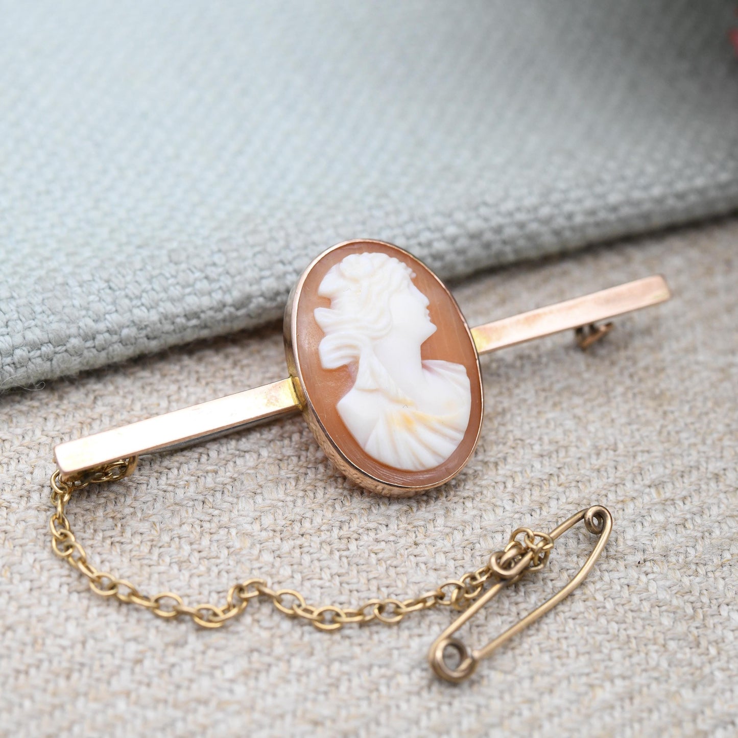 Antique 9ct Gold Cameo Brooch Hand Carved Shell Portrait c. 1920s - Classical Woman's Face Bust | Rose Gold Jewellery Pretty Gift for Her