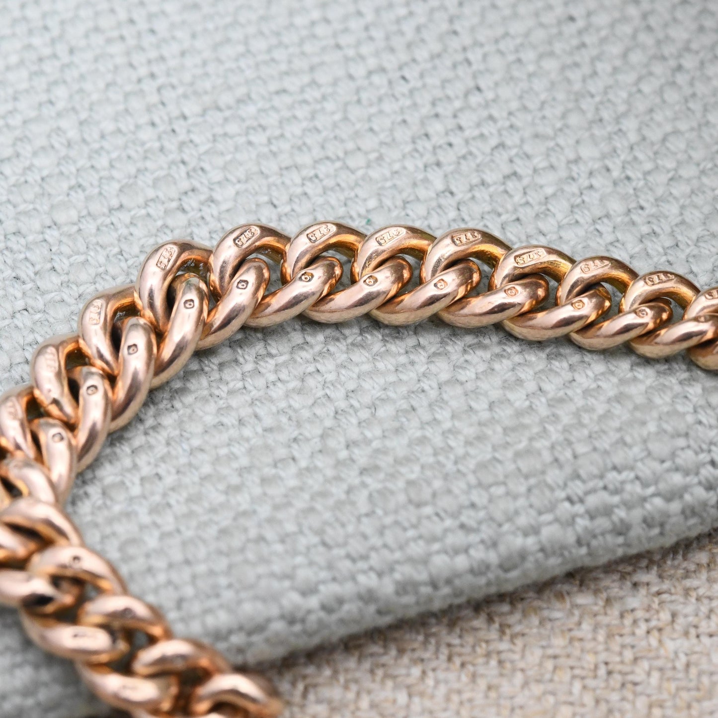 Antique 9ct Gold Bracelet Curb Link Chain with Dog Clip Clasp - Watch Chain Conversion Graduated Links | Hallmark Stamp to Every Link | 19cm