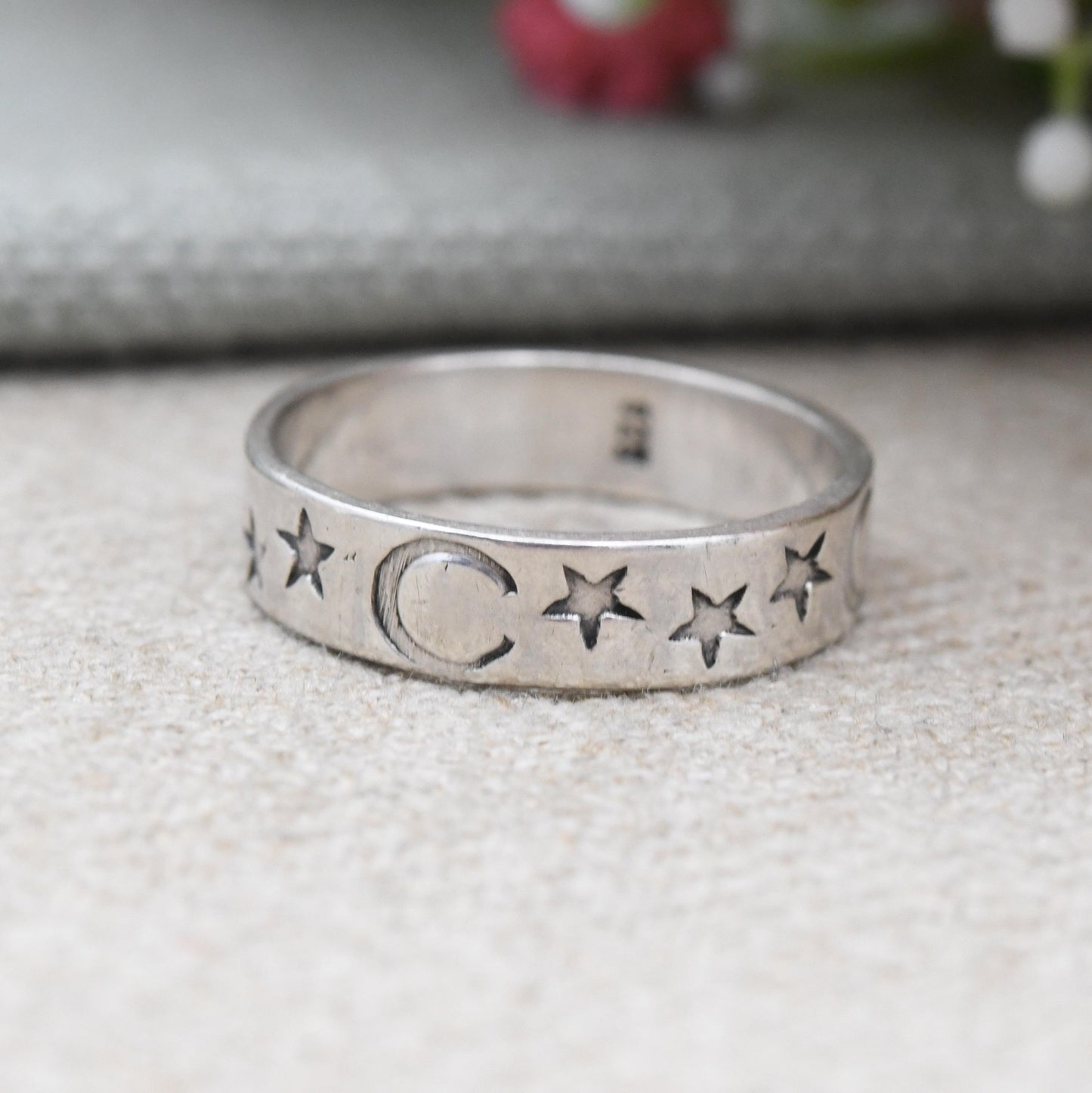 Sterling Silver Moon and Stars Band Ring - CelestialCrescent Moon Shape | Minimal Everyday Silver Jewellery | UK Size - P | US Size - 7 3/4