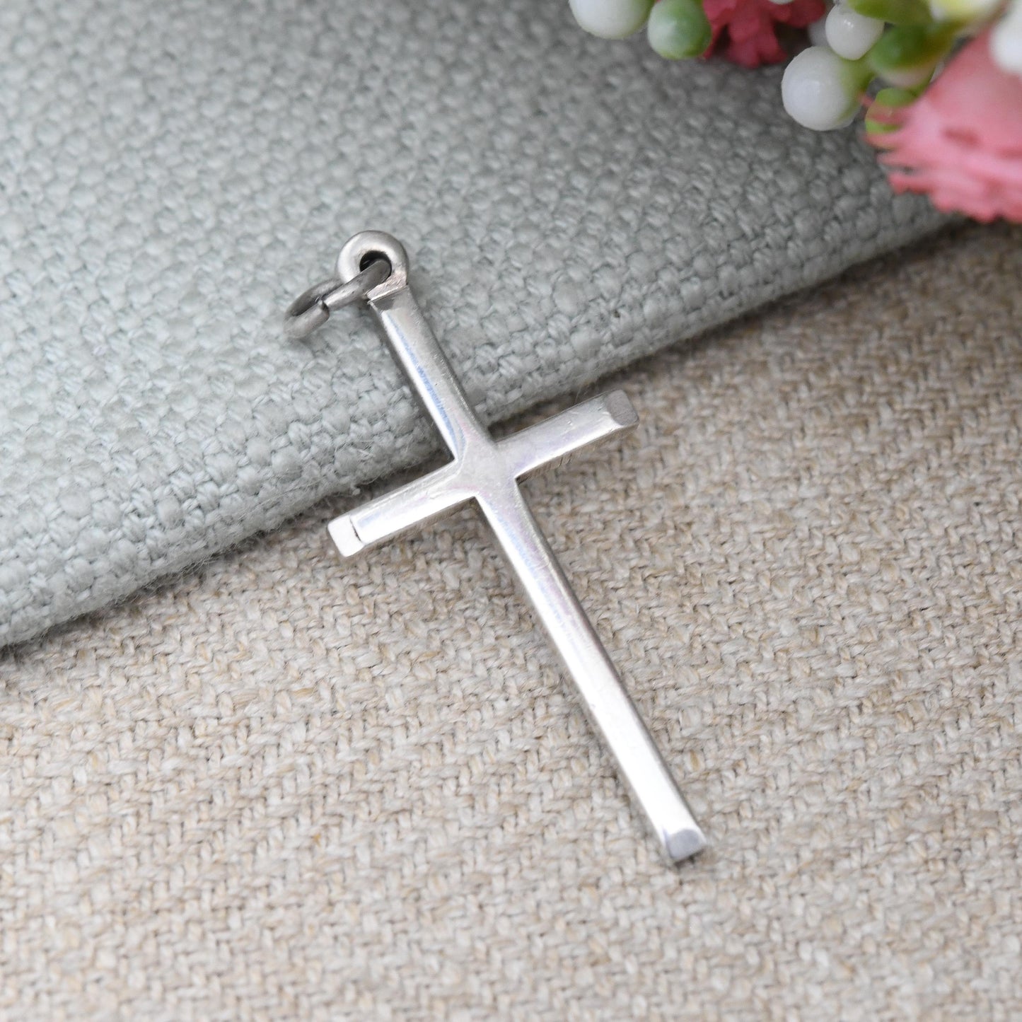 Vintage Sterling Silver Cross Pendant - Minimalist Mid-Century Plain Design | Sweet Gift for Baptism Christening
