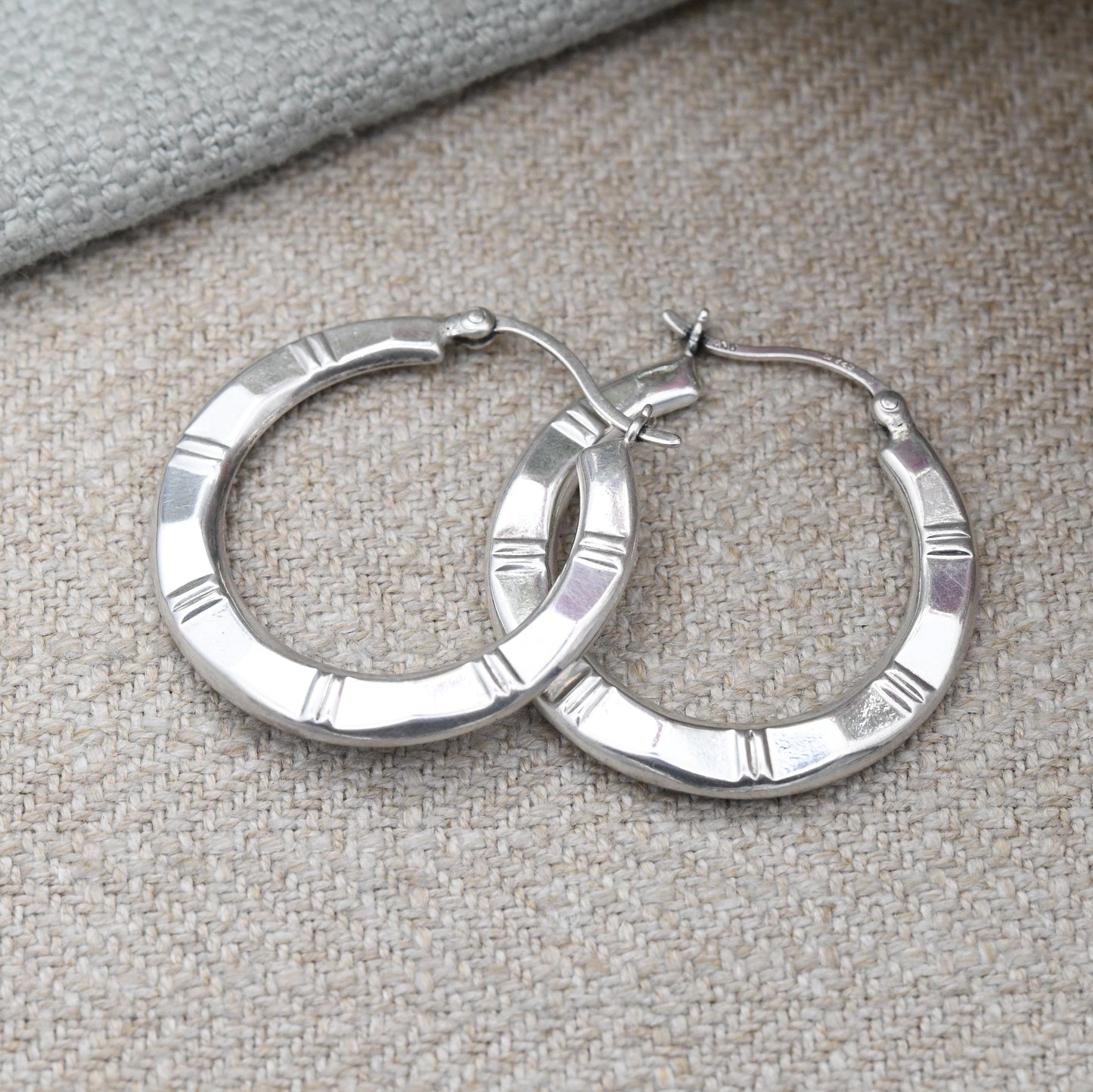 Vintage Sterling Silver Hoop Earrings - Textured Line Hoops Minimalist Design Everyday Jewellery | Made in Thailand