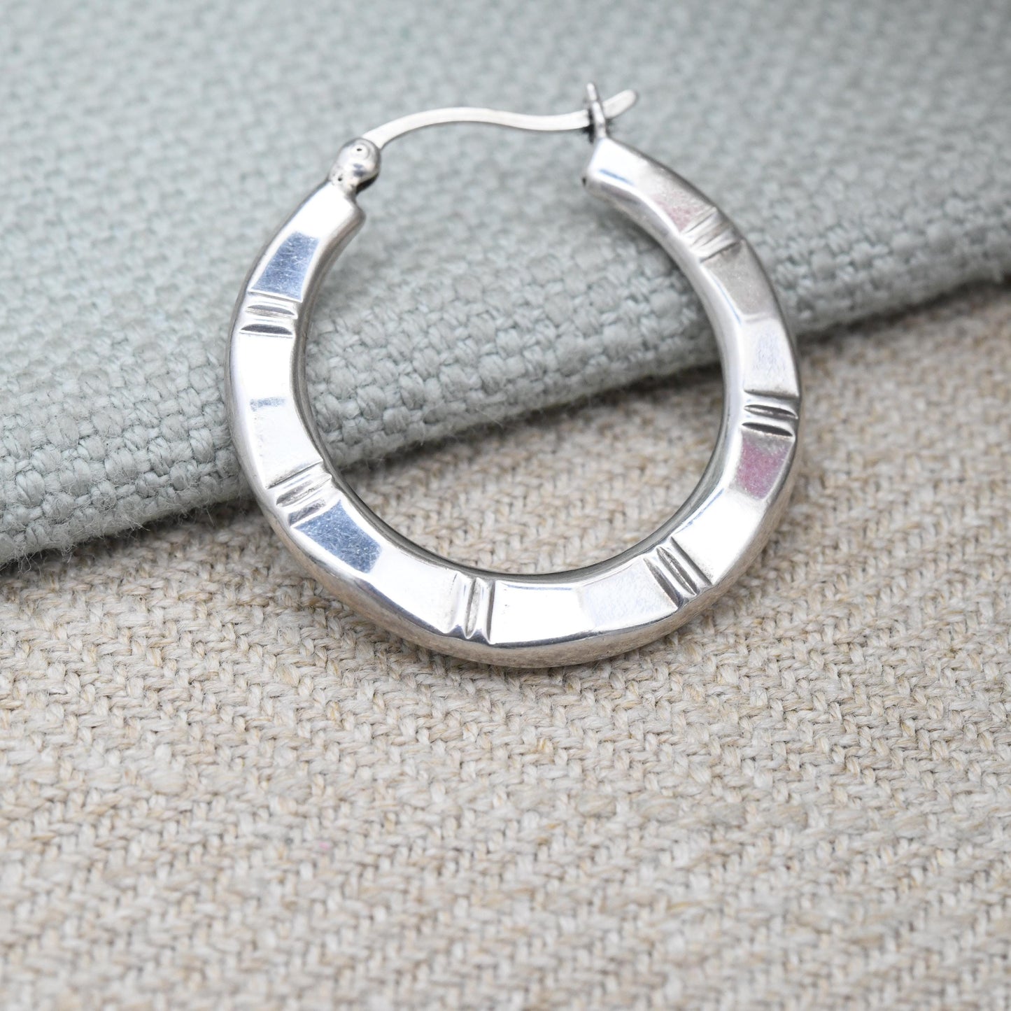 Vintage Sterling Silver Hoop Earrings - Textured Line Hoops Minimalist Design Everyday Jewellery | Made in Thailand