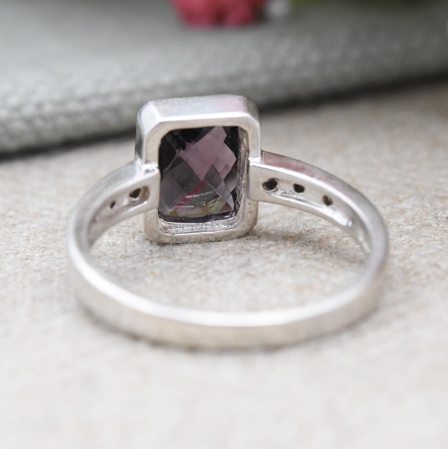 Sterling Silver Purple Stone Solitaire Ring with Clear Side Stones - Large Faceted Purple Rectangle Solitaire | UK Size - S | US Size - 9