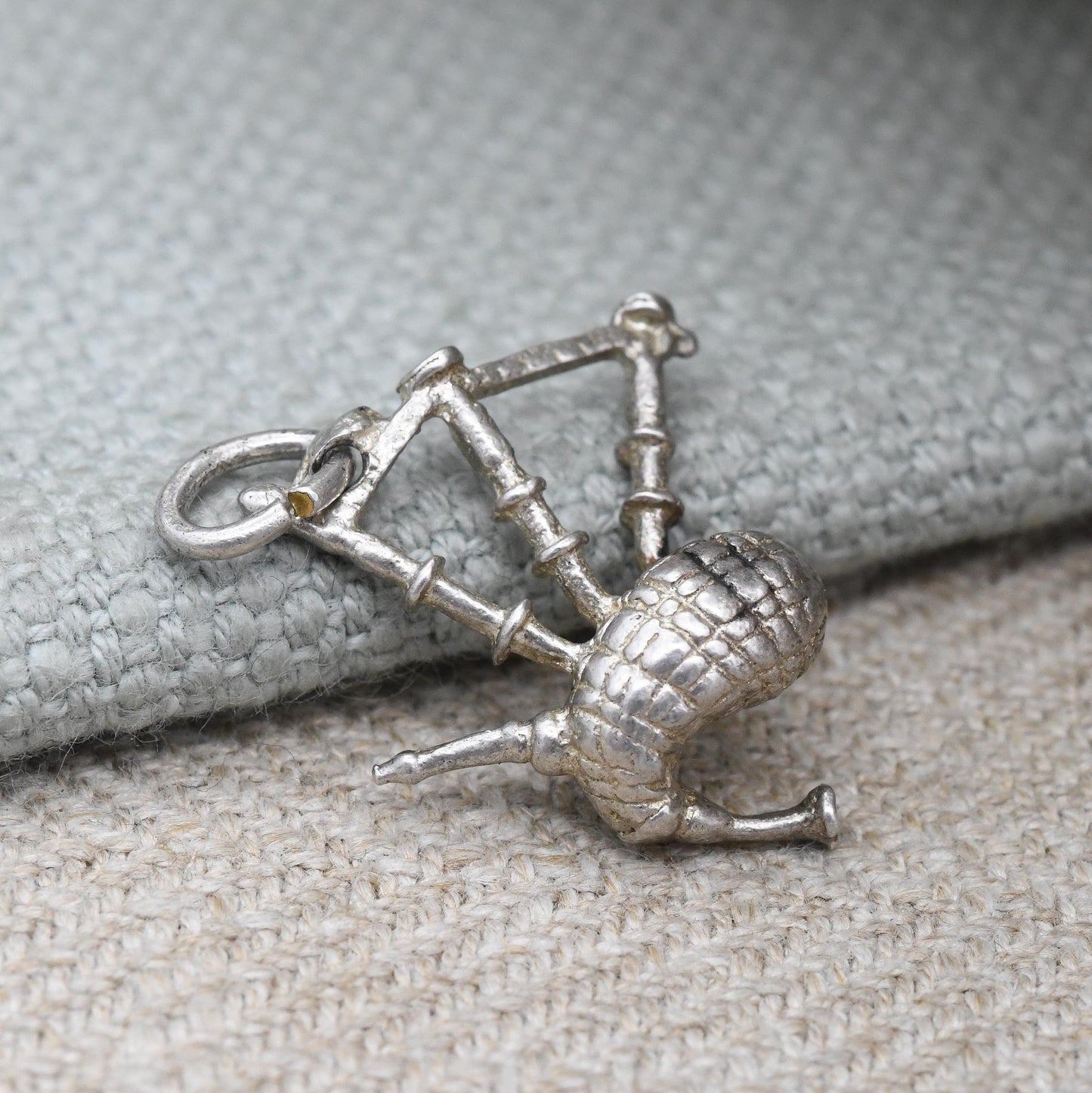 Vintage Sterling Silver Bagpipes Charm Pendant - Scotland Great Highland Music Music Patriotic Tartan | Souvenir Gift for Charm Bracelet