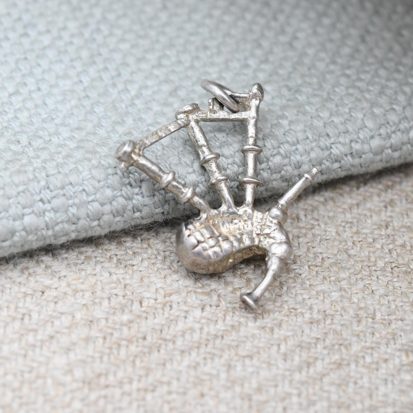 Vintage Sterling Silver Bagpipes Charm Pendant - Scotland Great Highland Music Music Patriotic Tartan | Souvenir Gift for Charm Bracelet