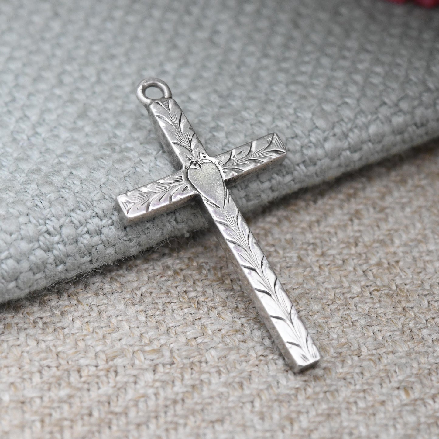 Vintage Sterling Silver Cross Pendant with Engraved Heart - Hand Carved Pretty Cross with Leaf Design | Cute Gift for Baptism Christening