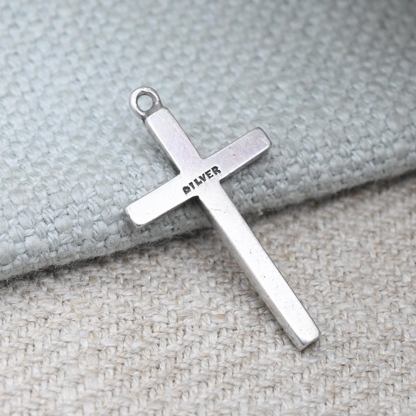 Vintage Sterling Silver Cross Pendant with Engraved Heart - Hand Carved Pretty Cross with Leaf Design | Cute Gift for Baptism Christening